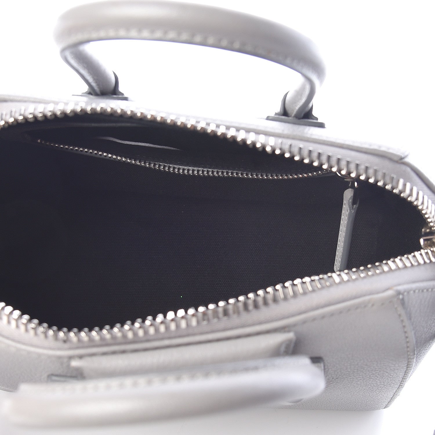 Givenchy Sugar Goatskin Mini Antigona Pearl Grey 5 of 16