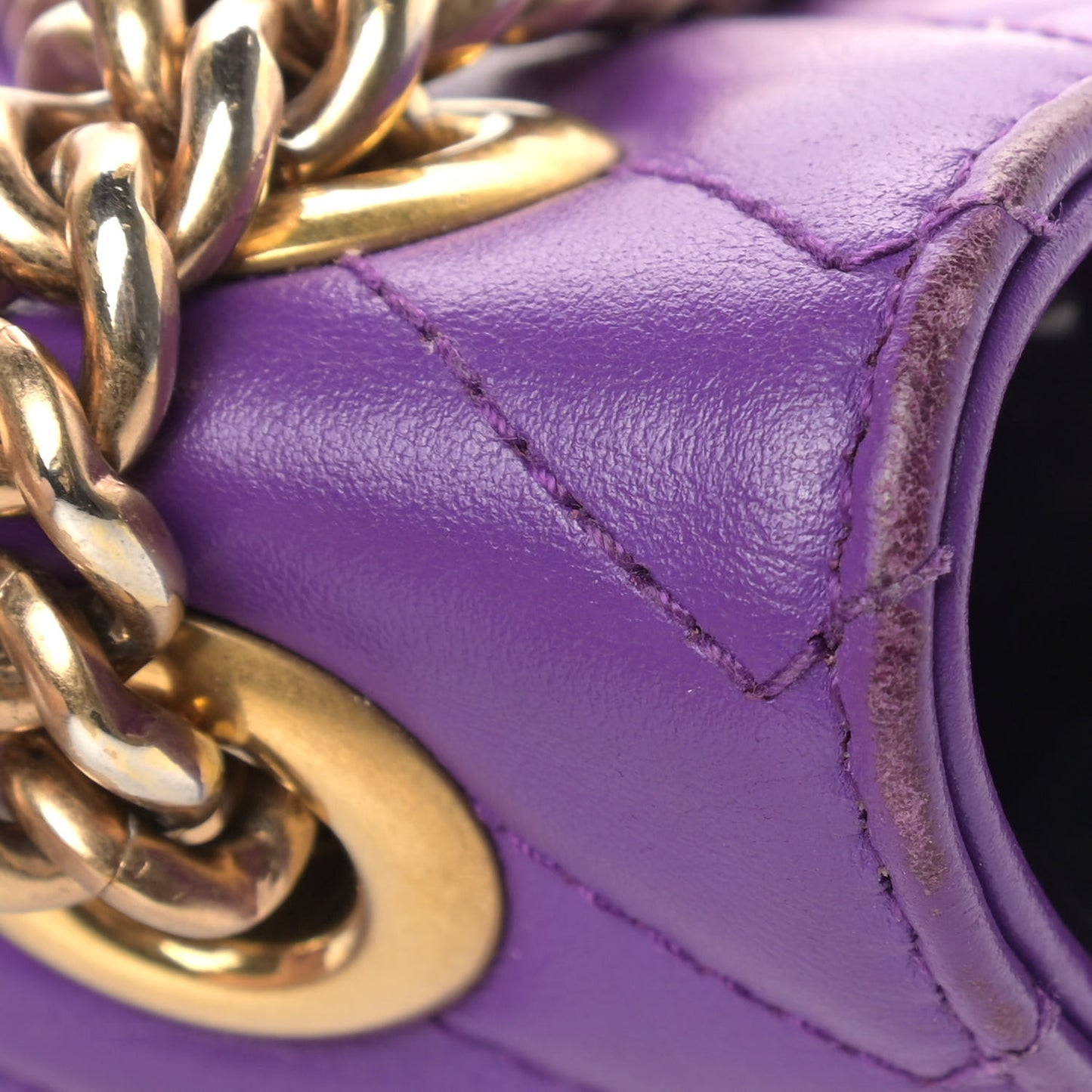 Calfskin Matelasse Small GG Marmont Shoulder Bag Shine Purple