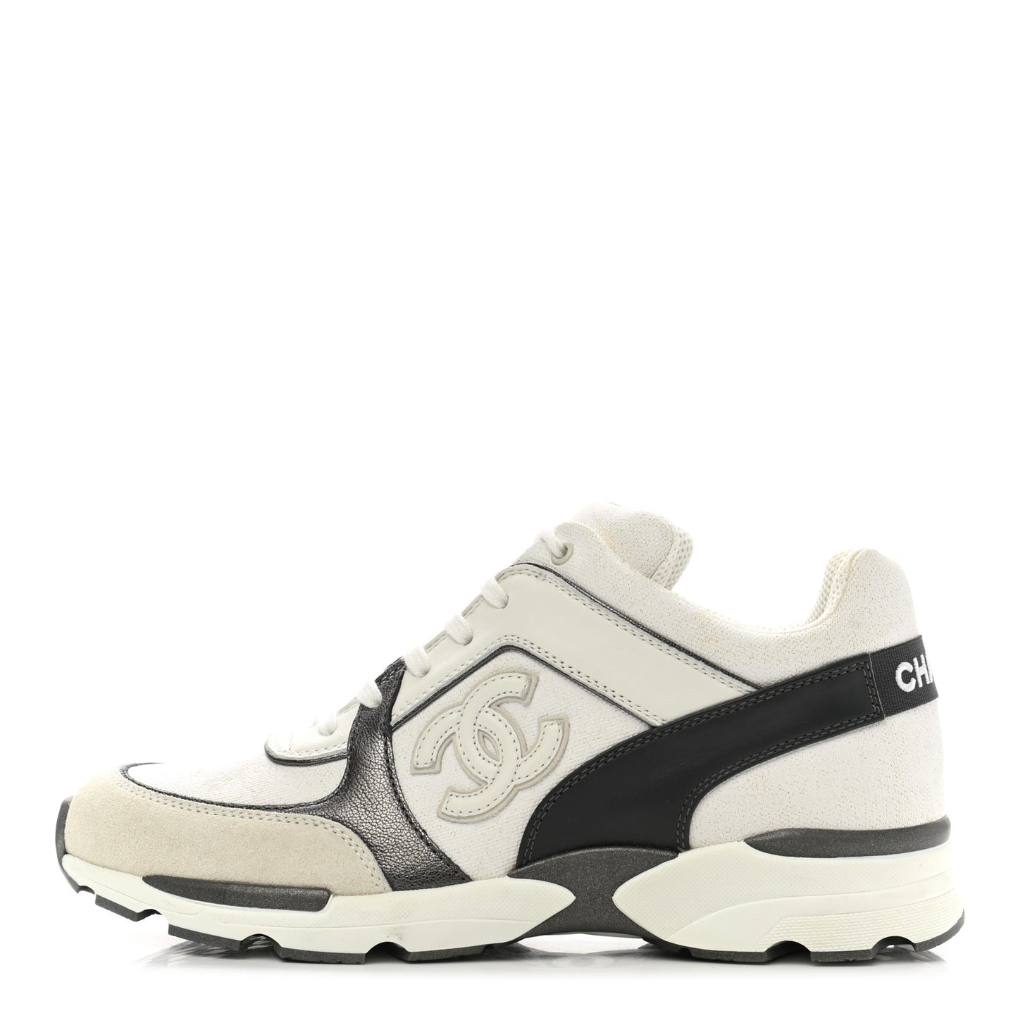 Suede Calfskin CC Sneakers 37 White Grey