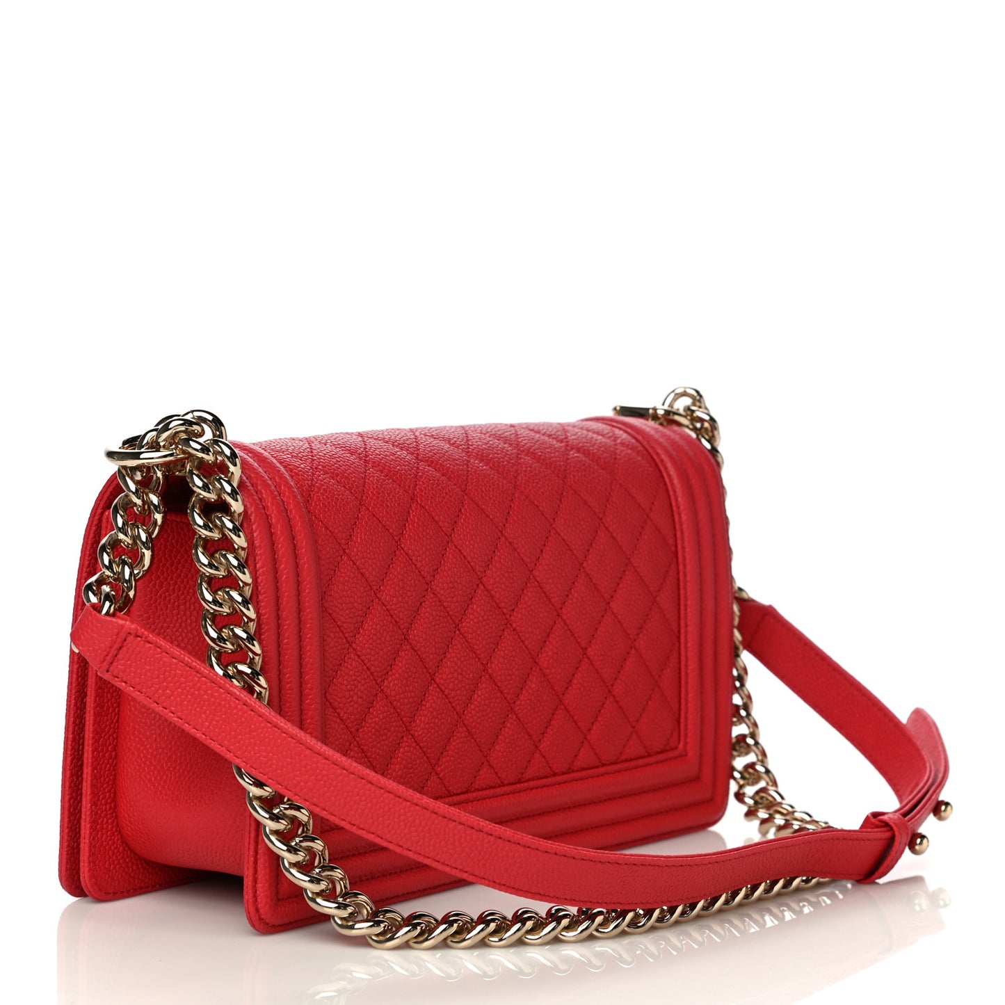 Caviar Quilted Medium Boy Flap Red