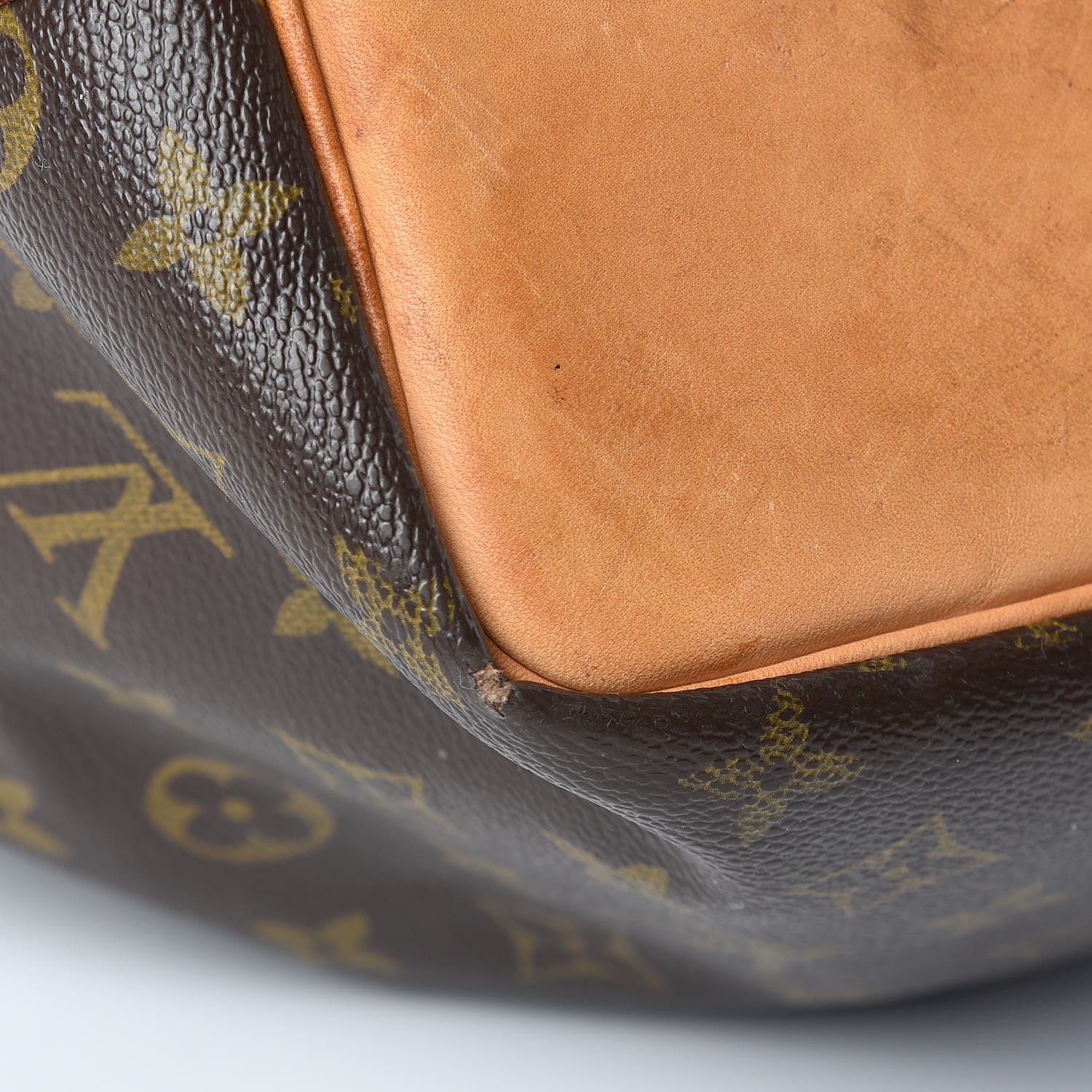 Louis Vuitton Monogram Petit Noe 13 of 15