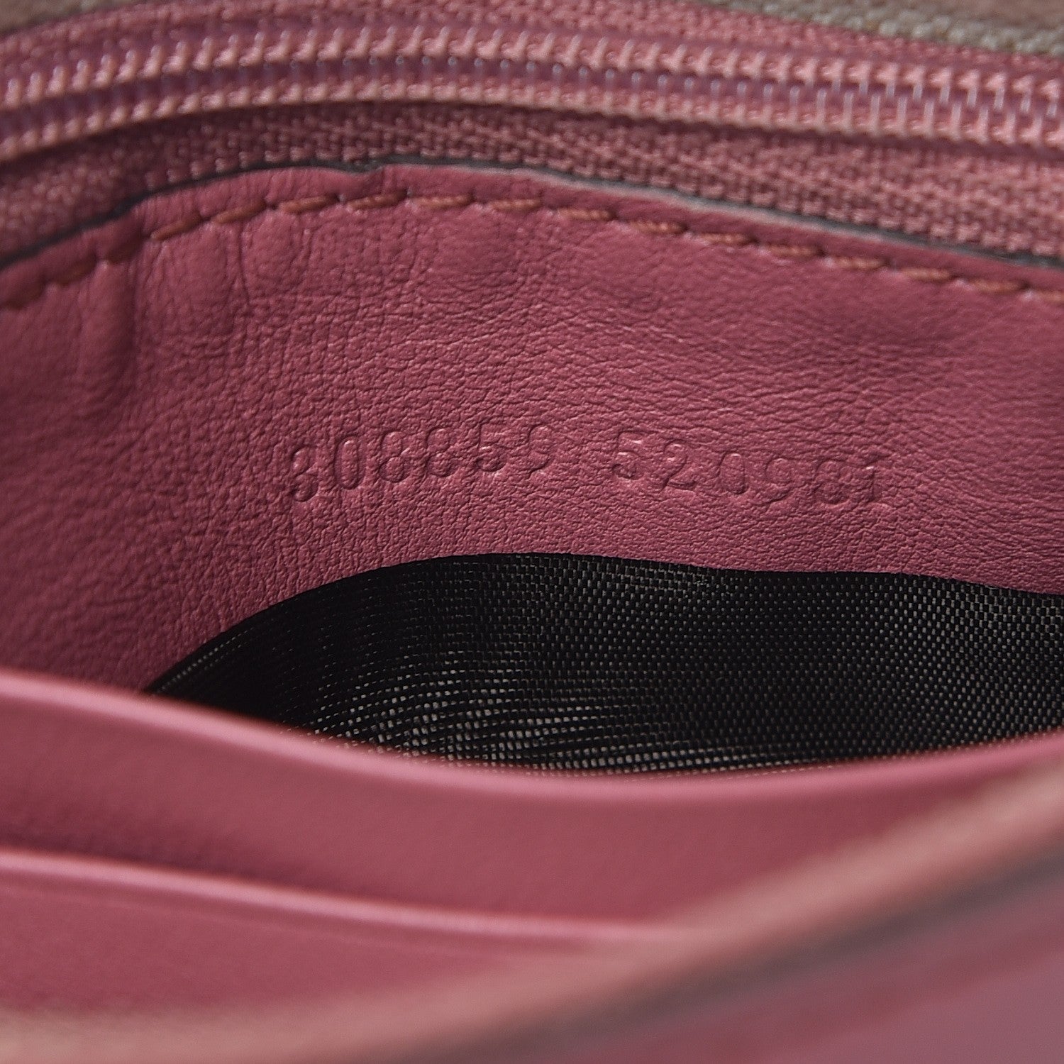 Gucci Monogram Bamboo Zip GG Wristlet Pink 7 of 7