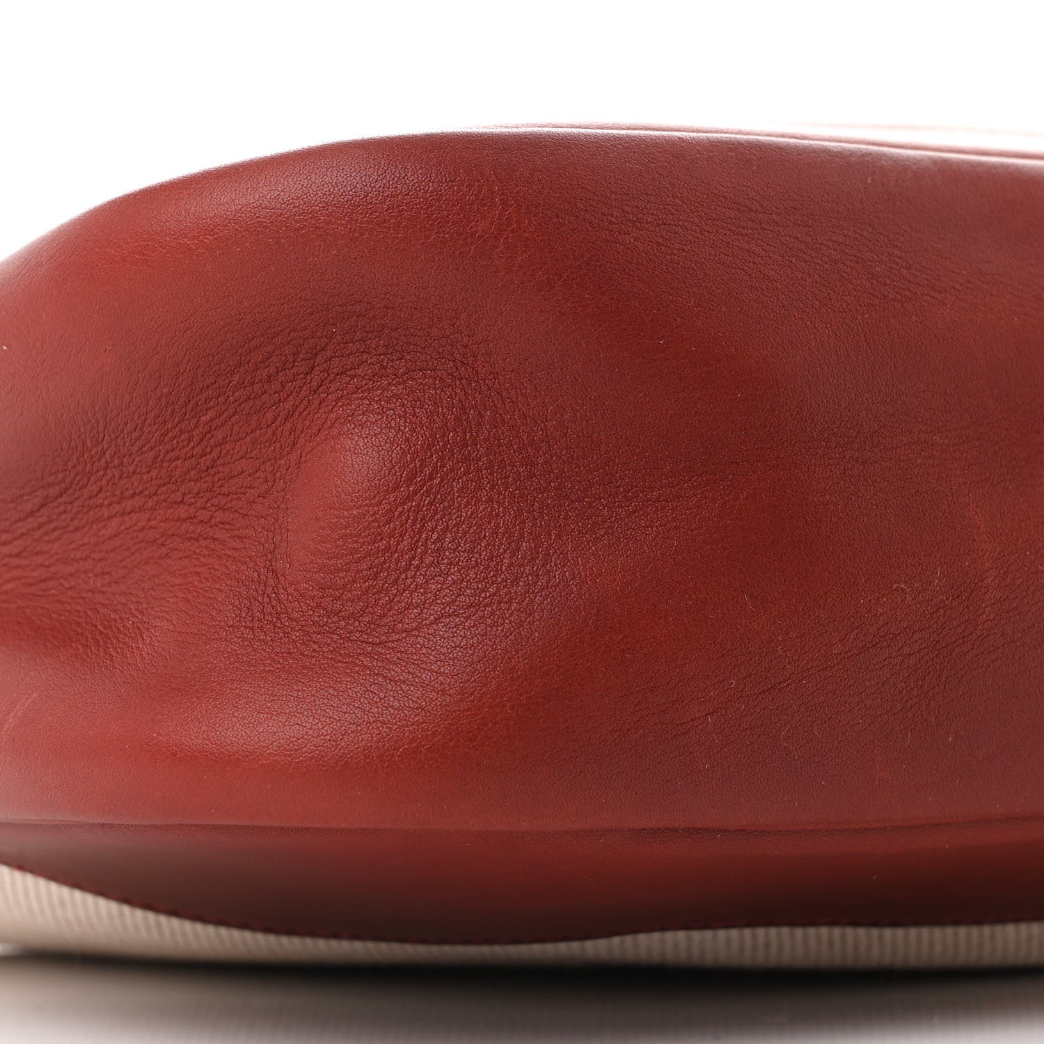 Hermes Toile Gulliver Trim II 31 Rouge H 8 of 9