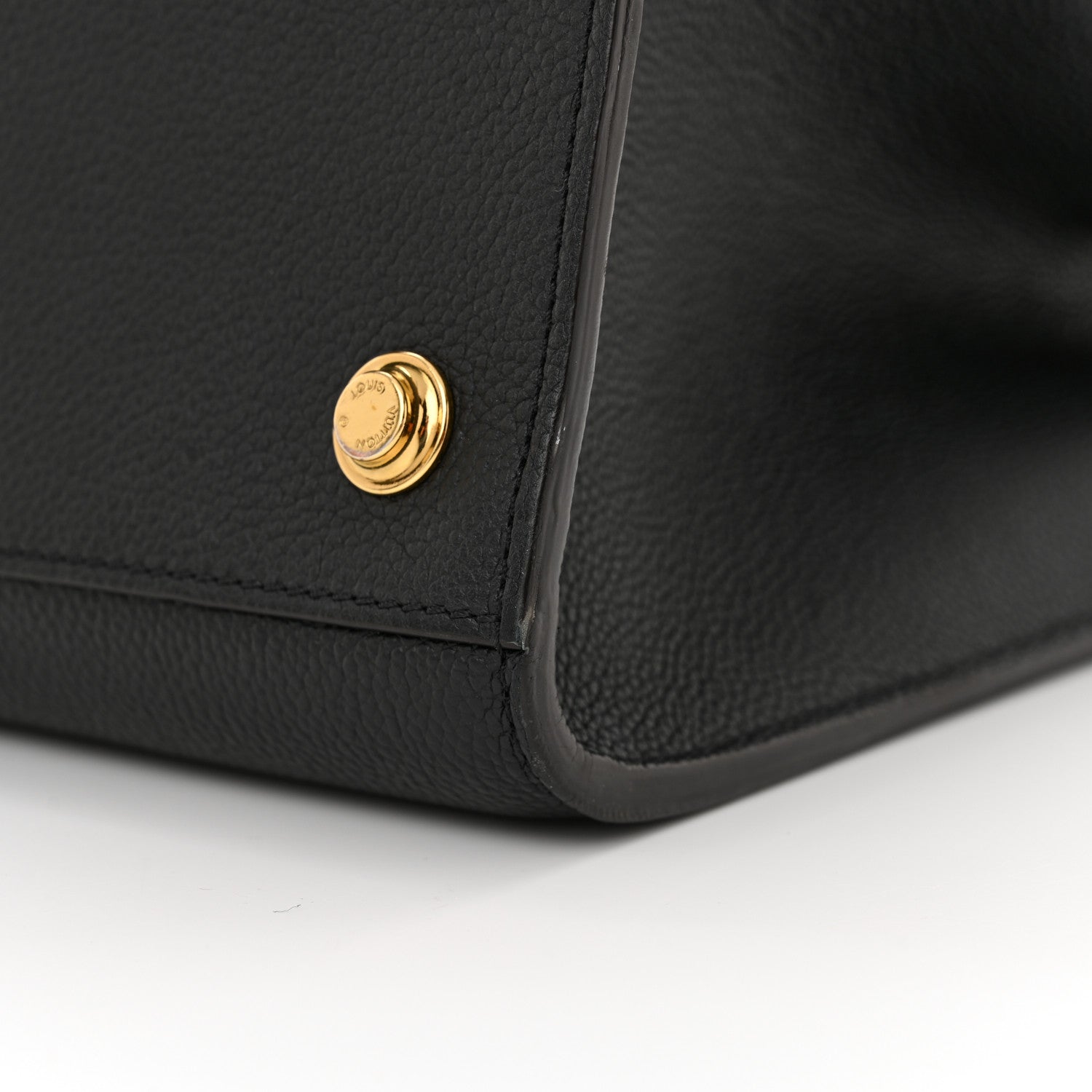 Louis Vuitton Taurillon City Steamer MM Black 14 of 14