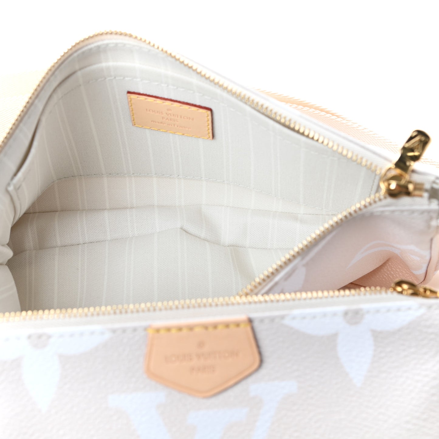 Monogram Giant By The Pool Multi Pochette Accessories Brume