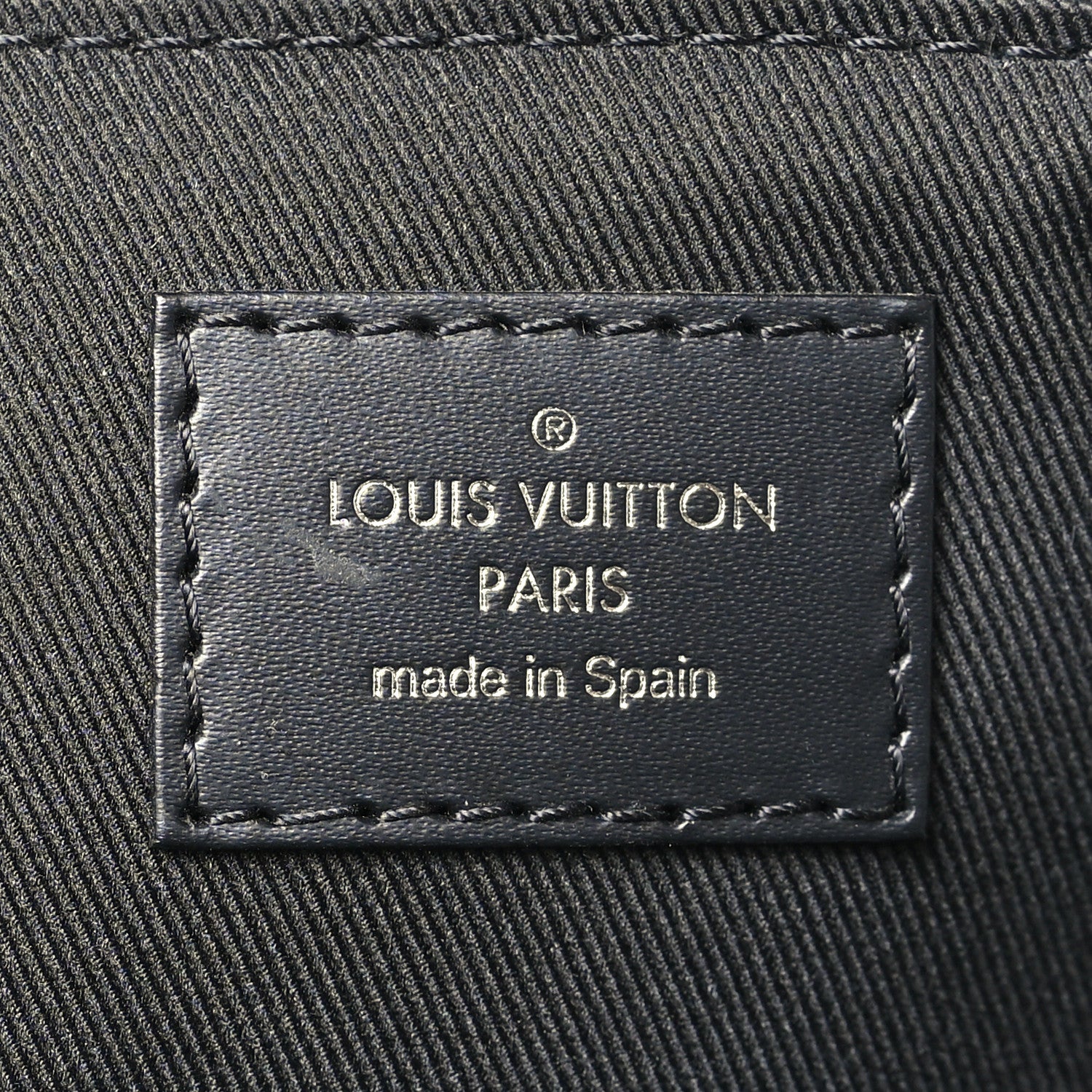 Louis Vuitton Damier Graphite Porte-Documents Jour 6 of 10