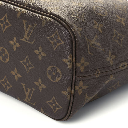 Louis Vuitton Monogram Neverfull PM 10 of 11