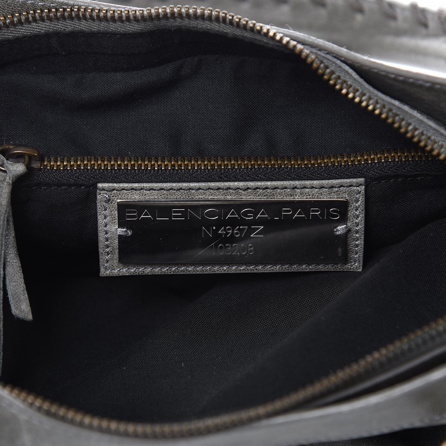 Chevre Classic Hardware First Grey