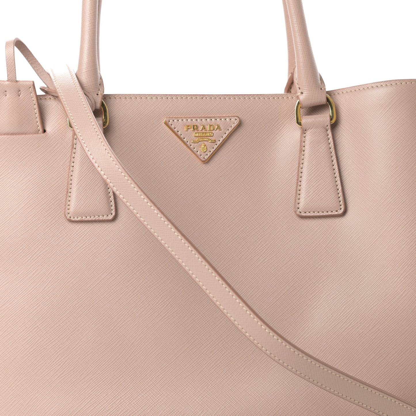 Saffiano Lux Medium Tote Cammeo