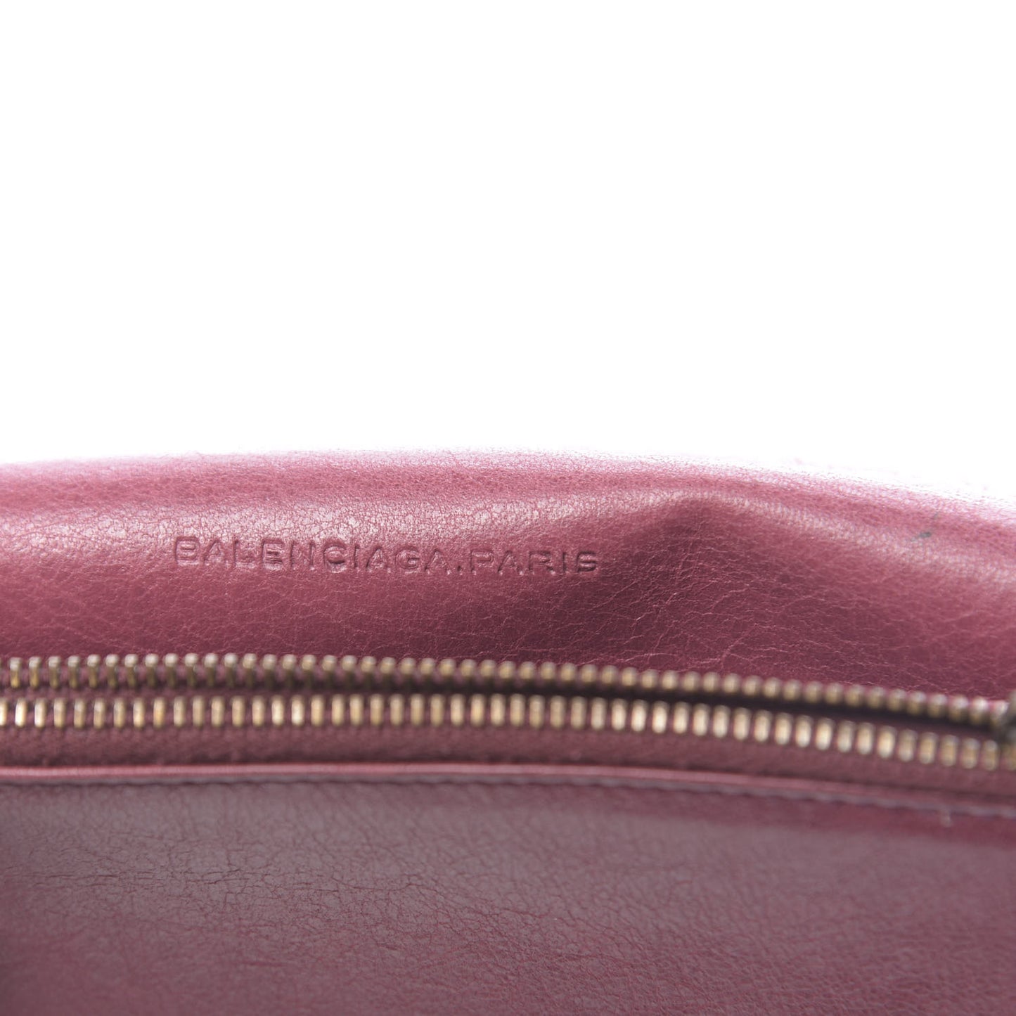 Agneau Classic Hardware Money Wallet Cassis