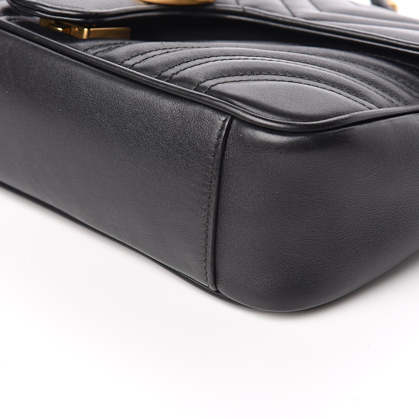 Calfskin Matelasse Small GG Marmont Shoulder Bag Black