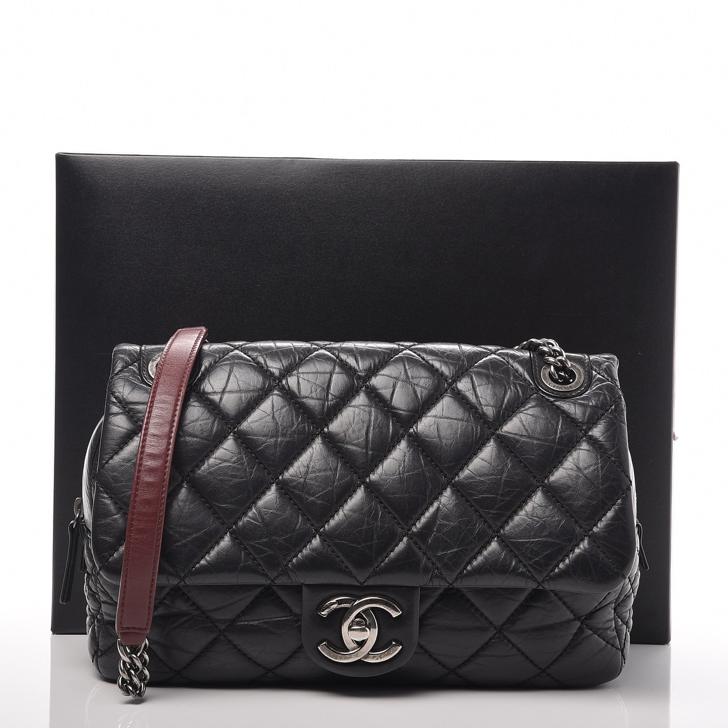 Chanel Aged Calfskin Jumbo New Portobello Flap Black 8 of 8