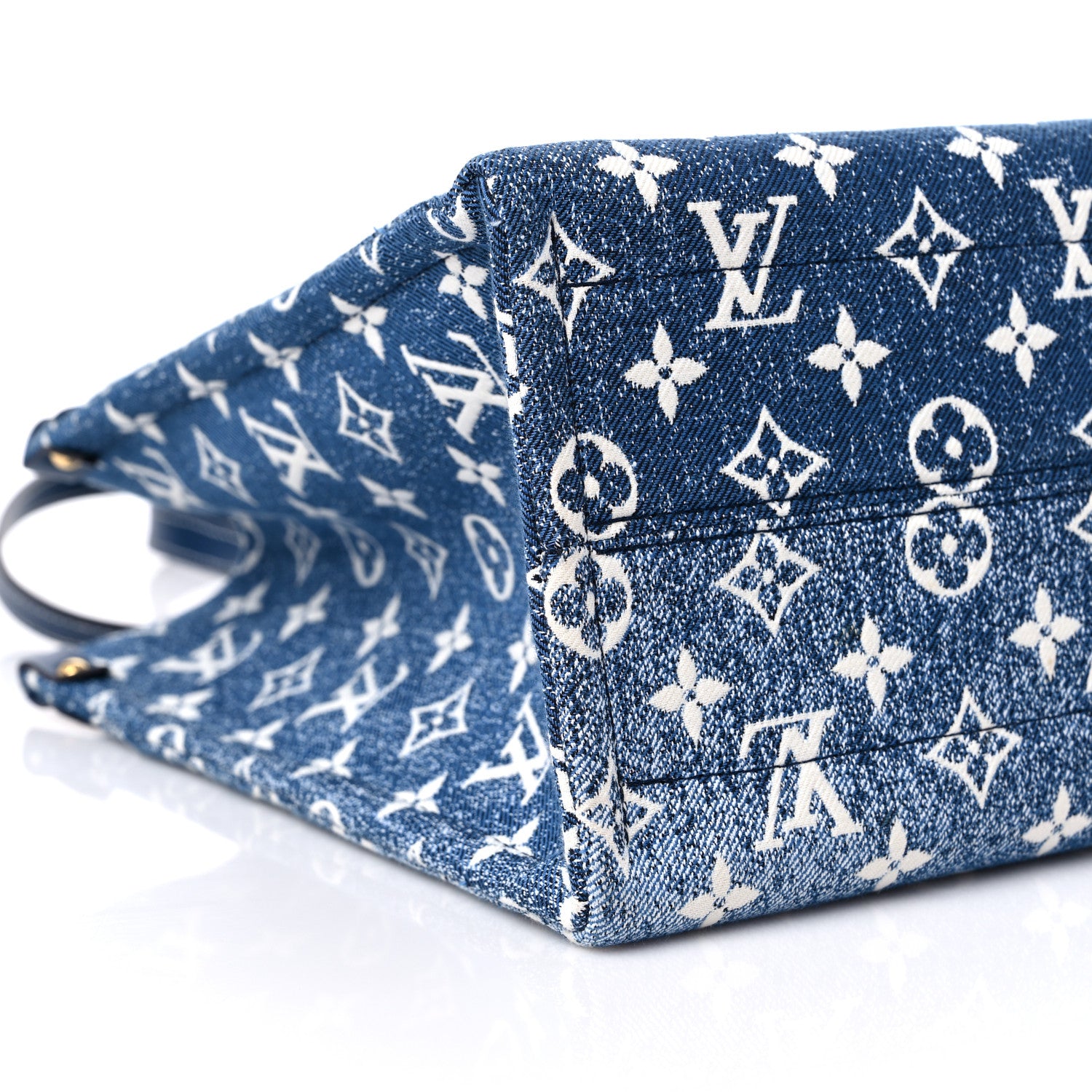 Louis Vuitton Monogram Jacquard Denim Onthego MM Bleu 7 of 8