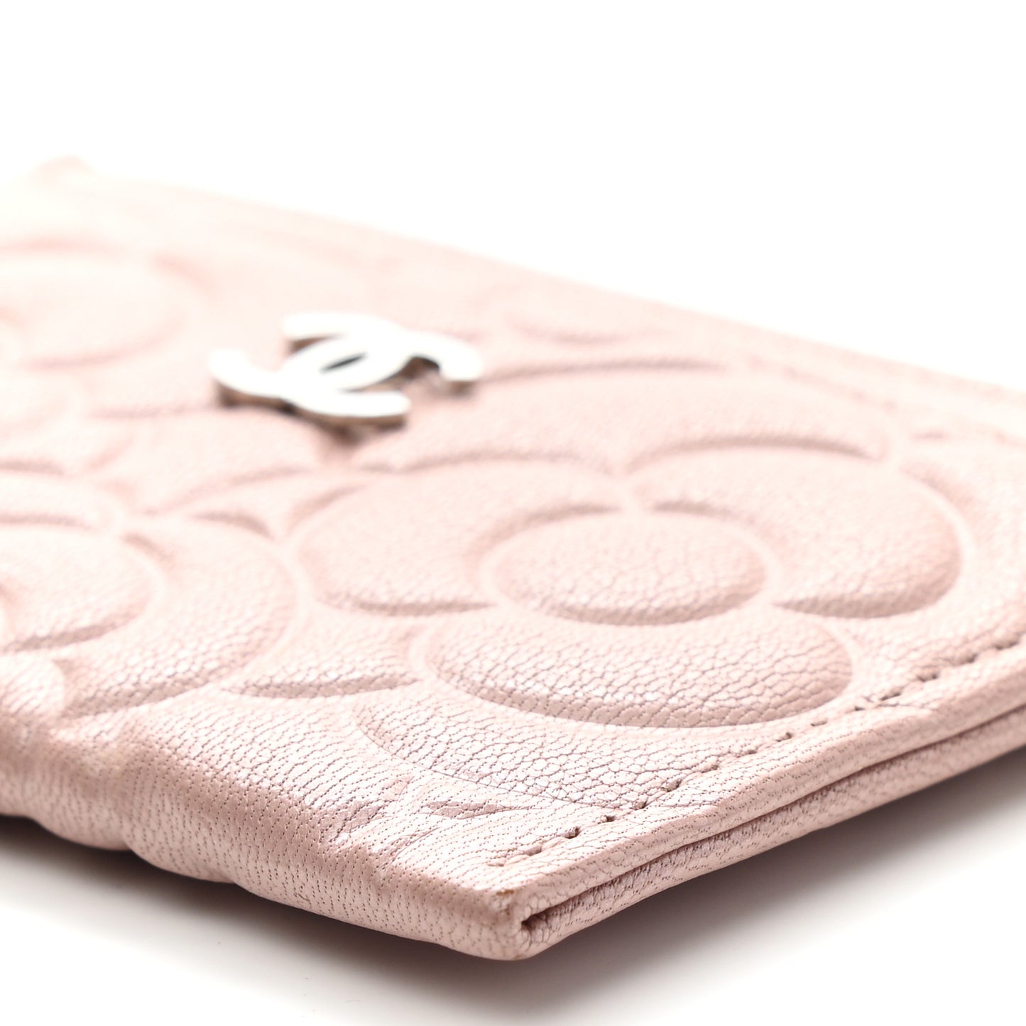 Goatskin Camellia Embossed Card Holder Light Pink