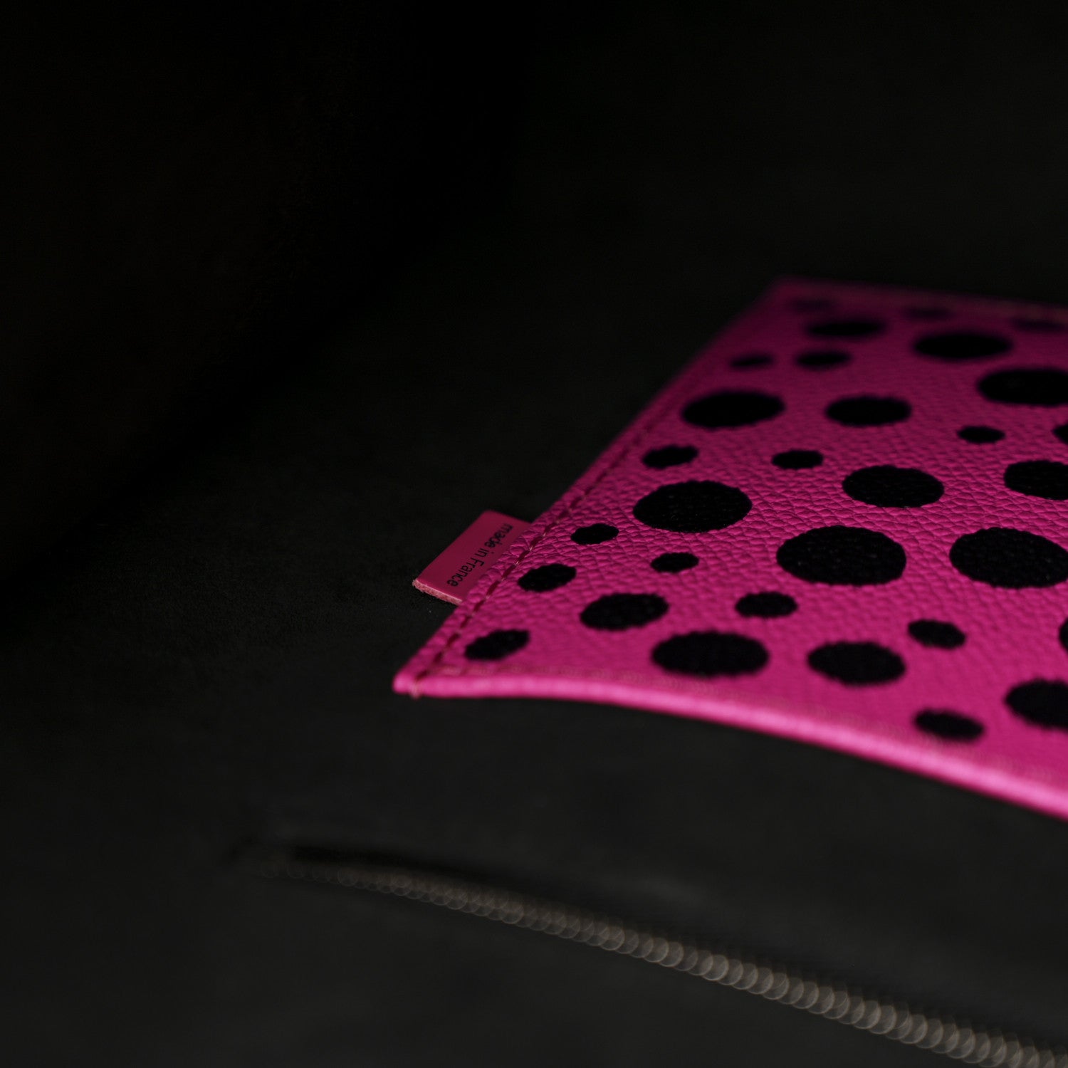 Louis Vuitton LV X YK Empreinte Monogram Giant Onthego MM Black Fuchsia 7 of 10