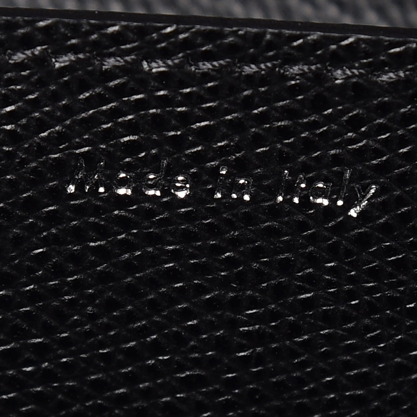 Baby Grained Calfskin Medium Case Flap Black