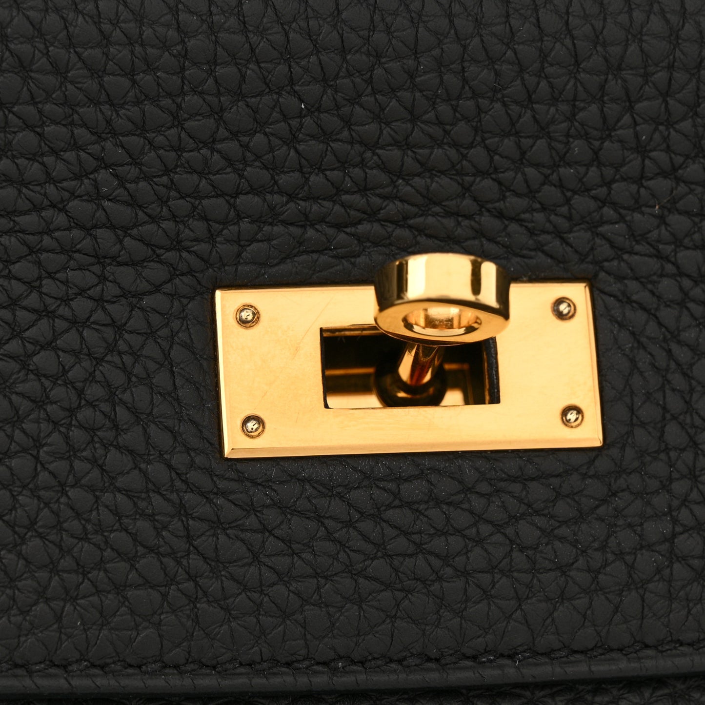 Togo Kelly Retourne 32 Black
