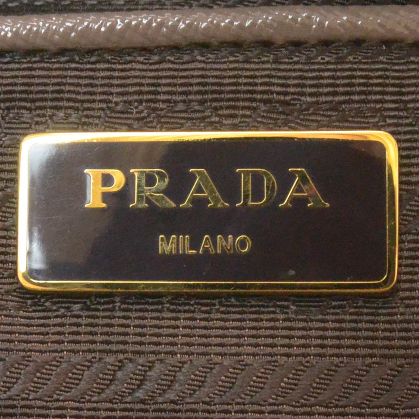 Saffiano Vernice Tote Argilla