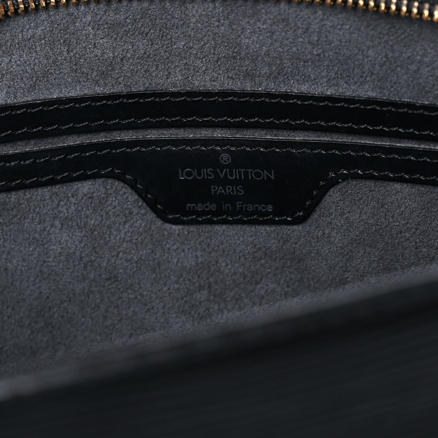 Epi Saint Jacques PM Long Straps Black