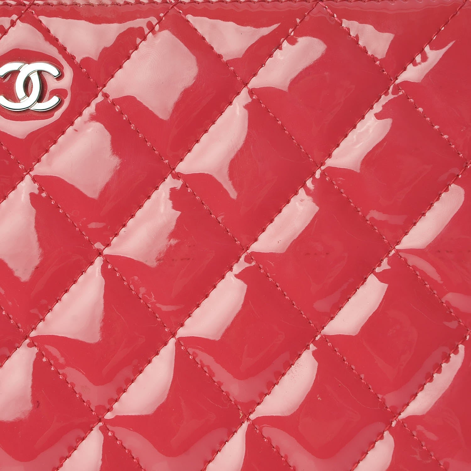 Chanel Patent Calfskin Quilted Valentine Hearts Medium O Cosmetic Case Dark Pink 9 of 9