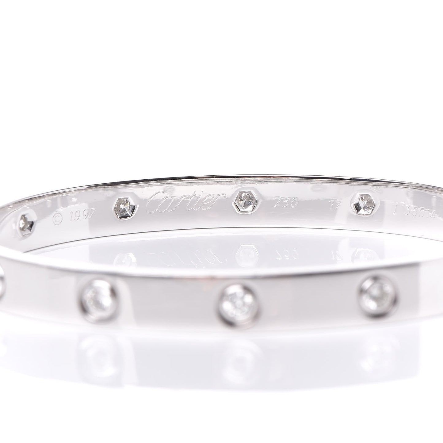 18K White Gold 10 Diamond LOVE Bracelet 17