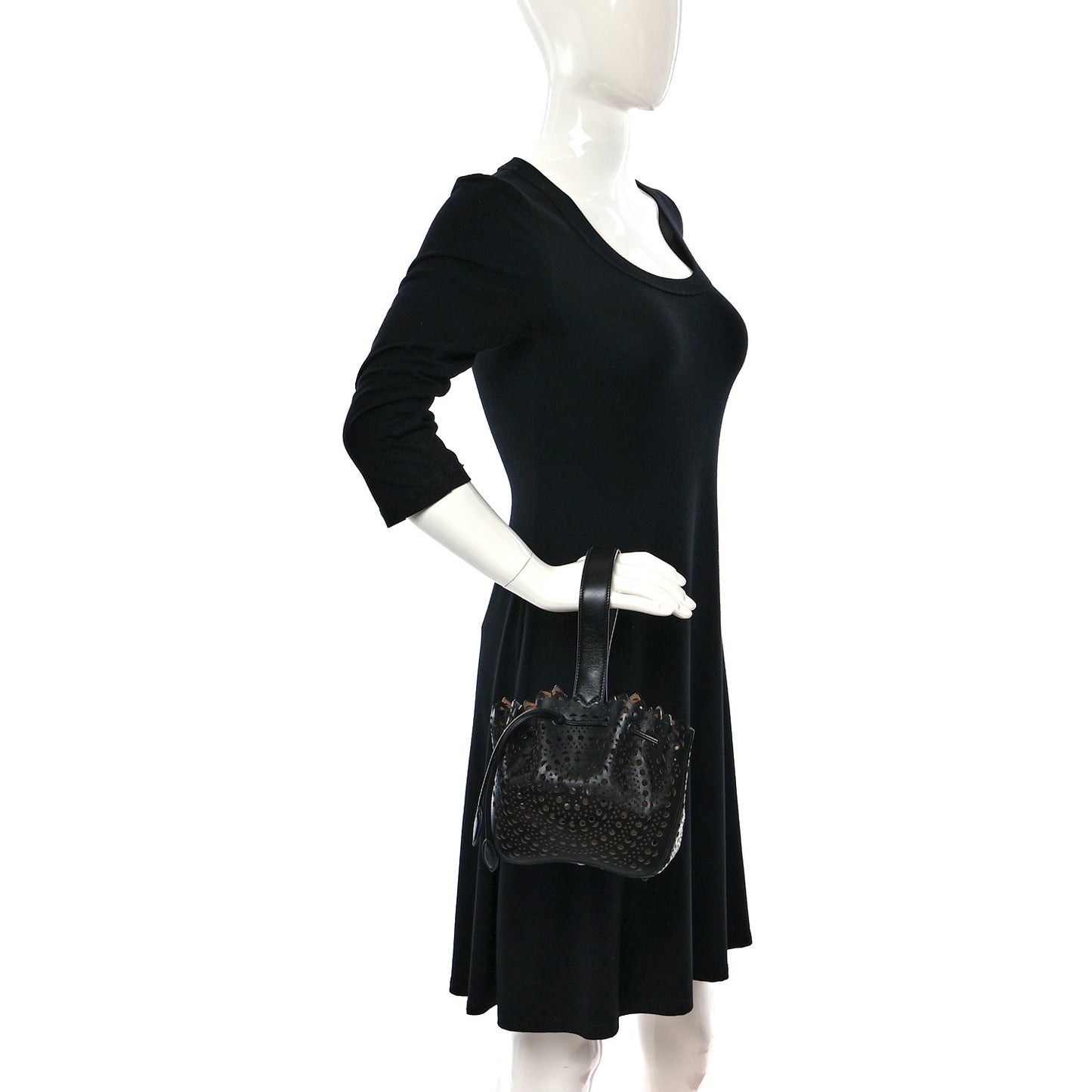 Lux Calfskin Vienne Rose-Marie 19 Bag Black
