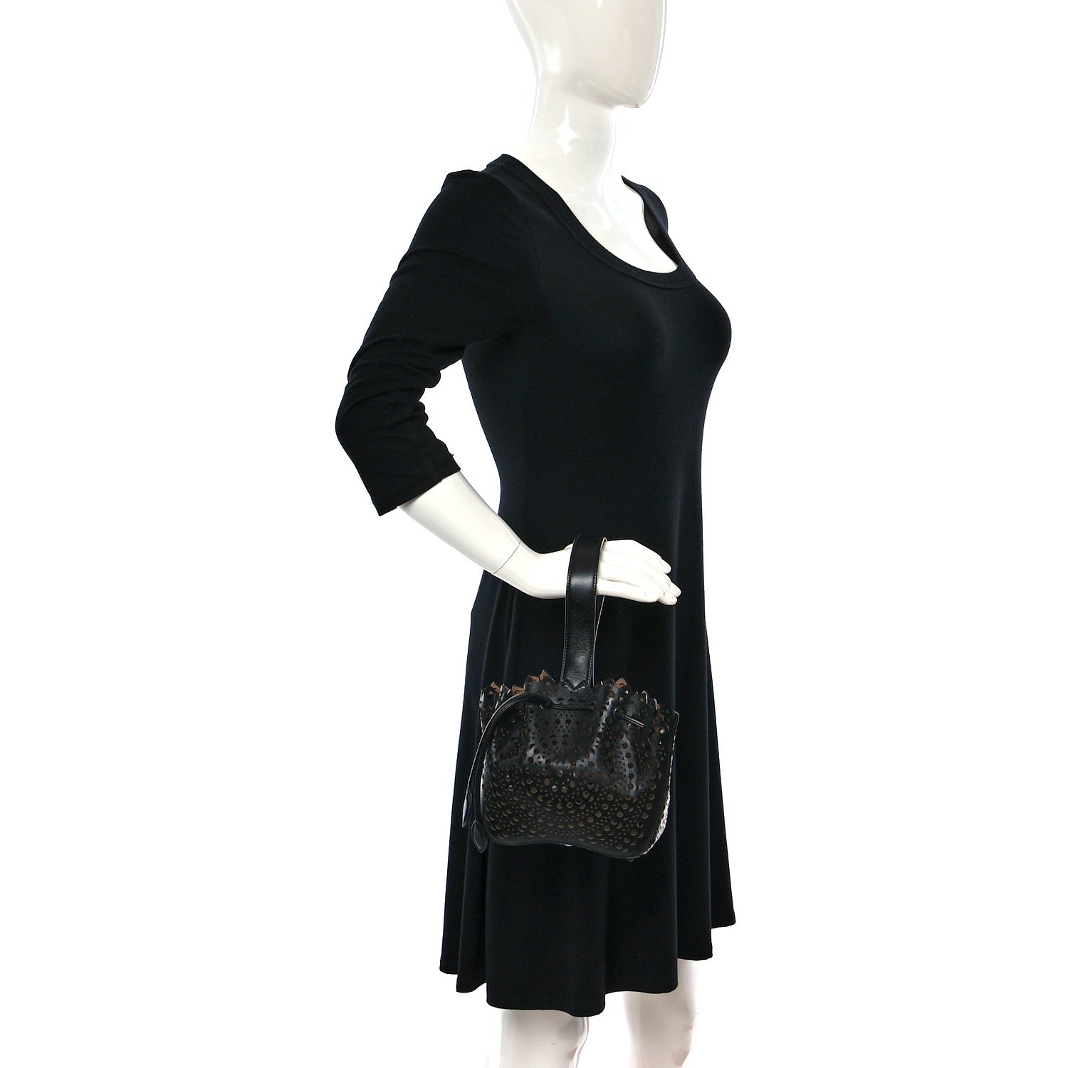 Alaia Lux Calfskin Vienne Rose-Marie 19 Bag Black 2 of 8