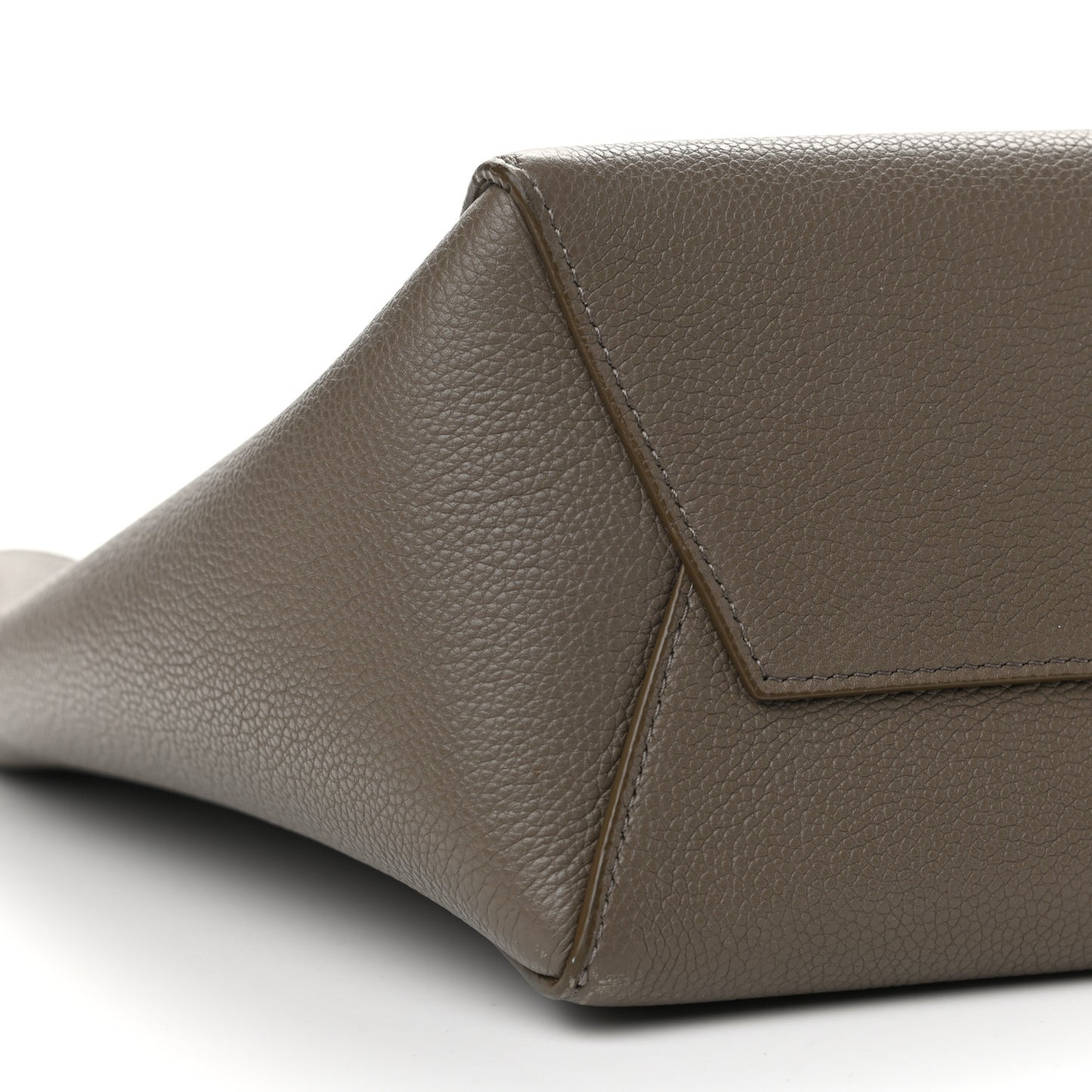 Soft Grained Calfskin Small Sangle Bucket Bag Taupe