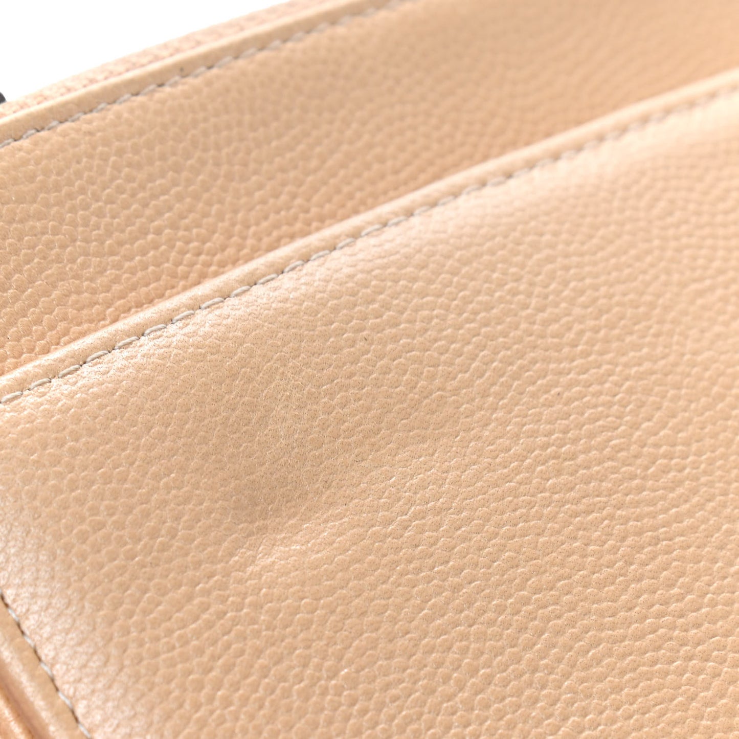 Caviar Sevruga Wallet on Chain WOC Beige