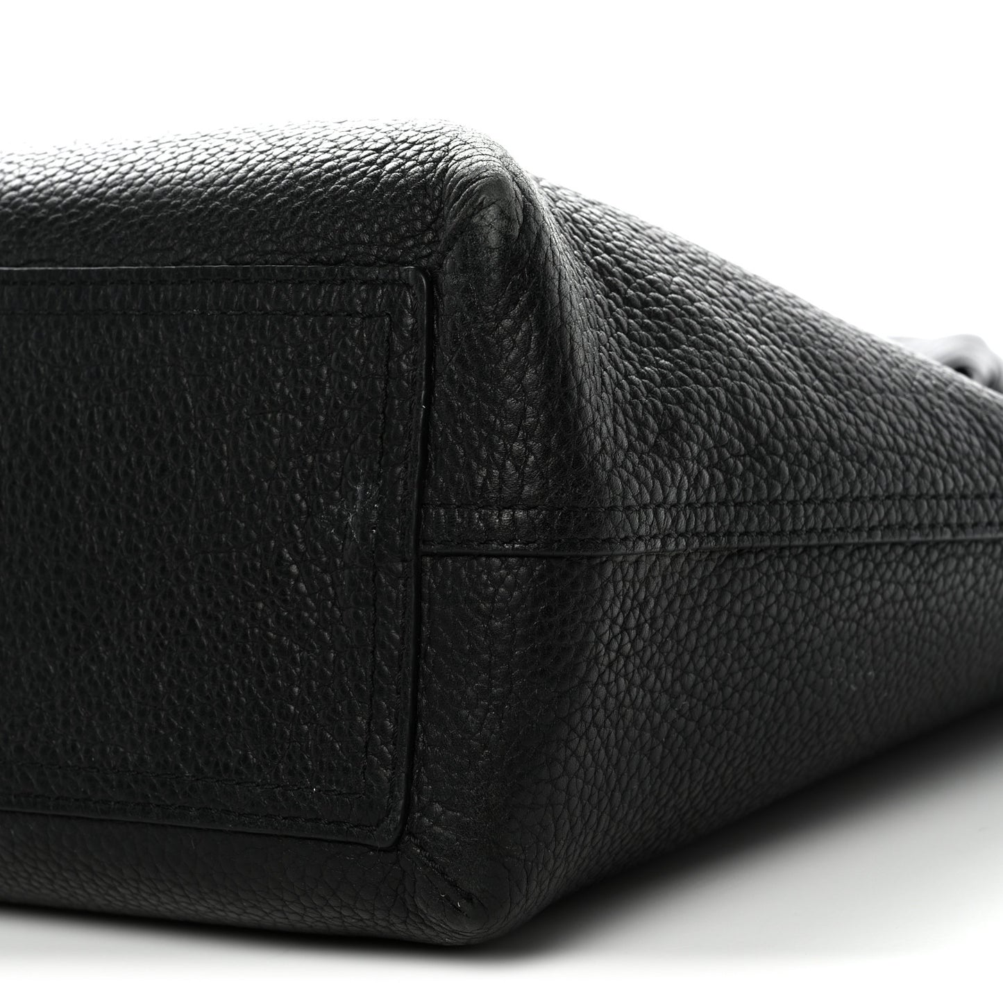 Taurillon Monogram Eclipse Cabas Voyage Black