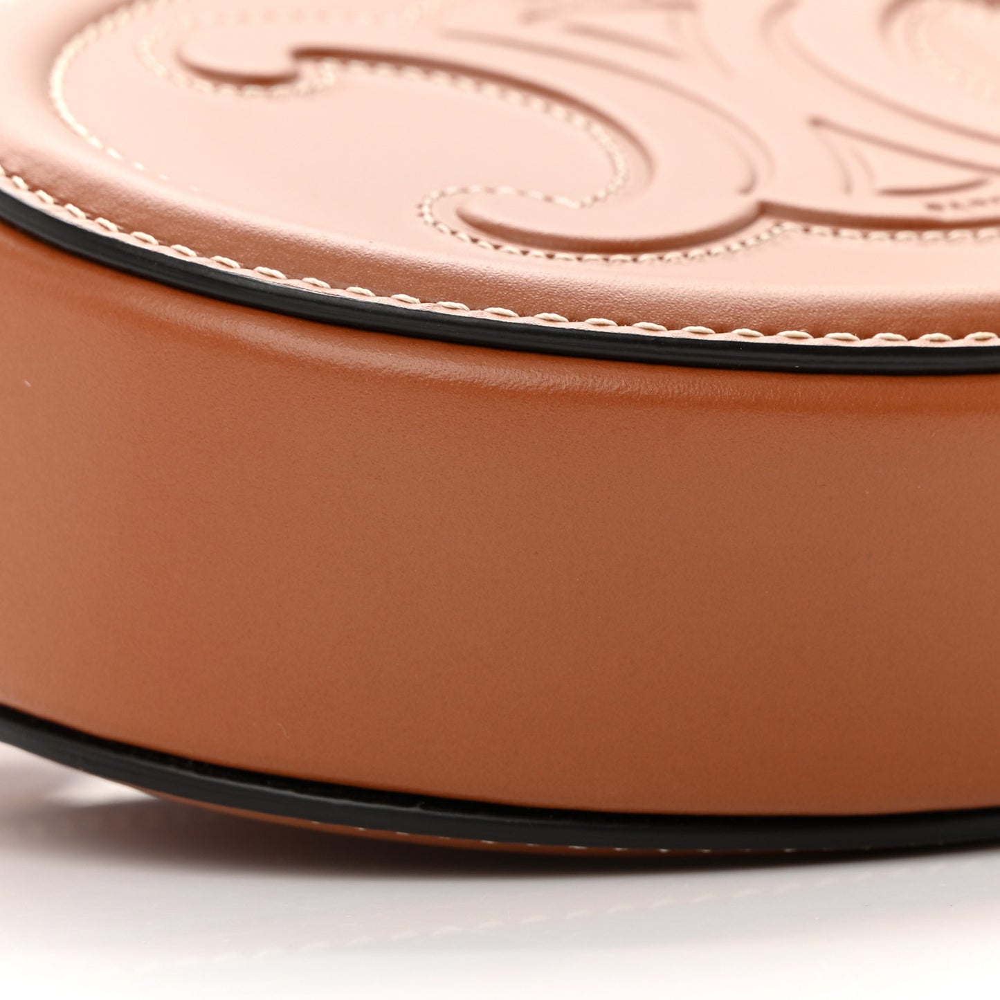 Smooth Calfskin Cuir Small Triomphe Oval Crossbody Purse Tan