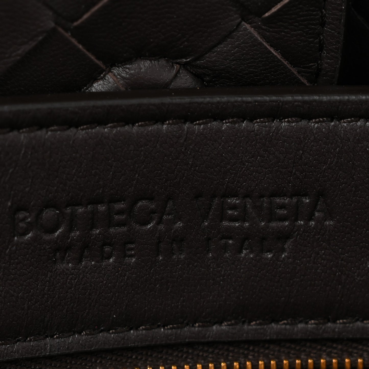 Nappa Intrecciato Medium Andiamo Shoulder Bag Fondant