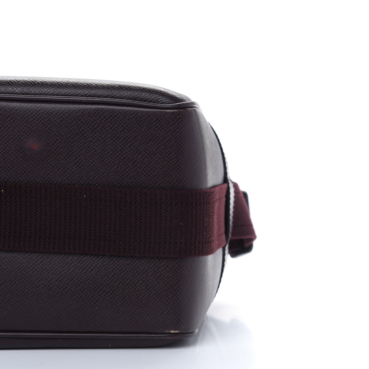 Taiga Reporter Messenger Acajou