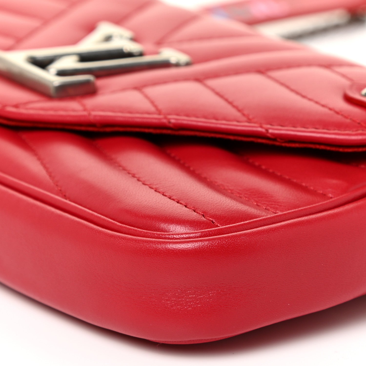 Louis Vuitton Calfskin New Wave Chain Pochette Scarlet 9 of 12