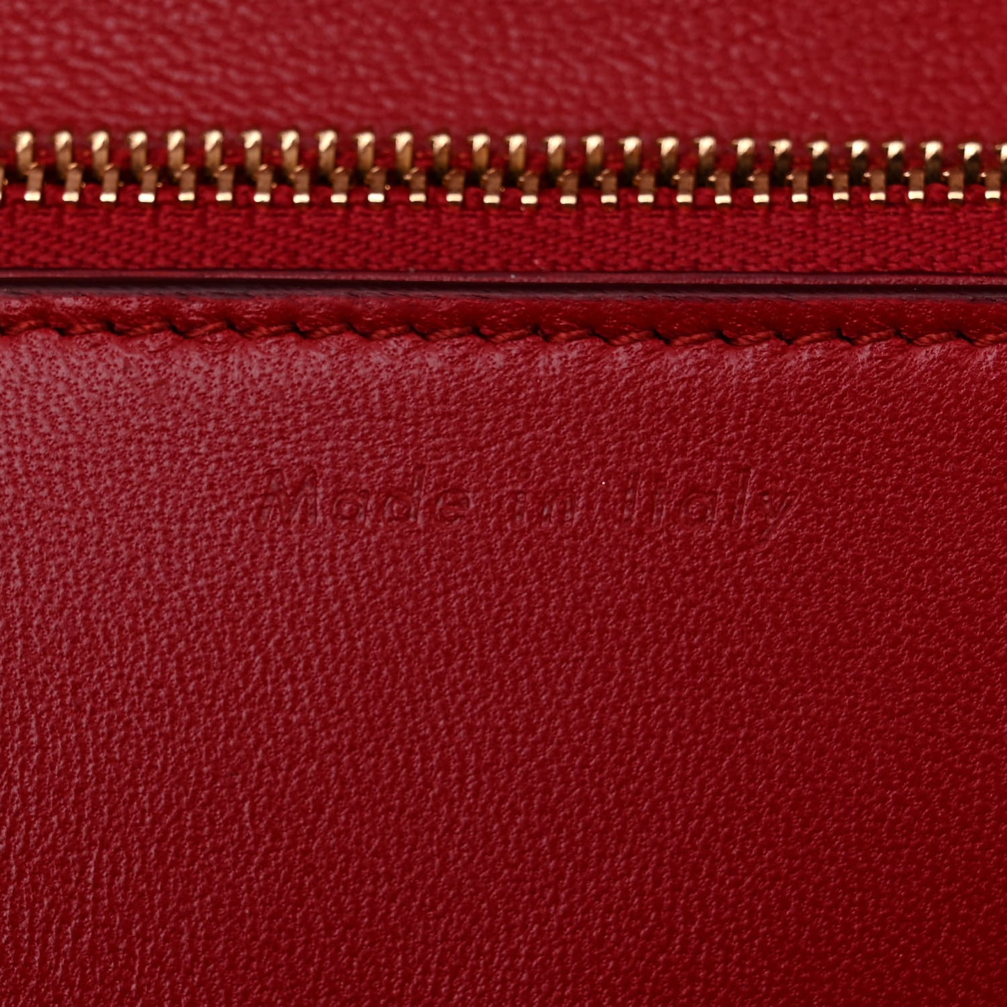 Box Calfskin Medium Classic Box Flap Bag Red