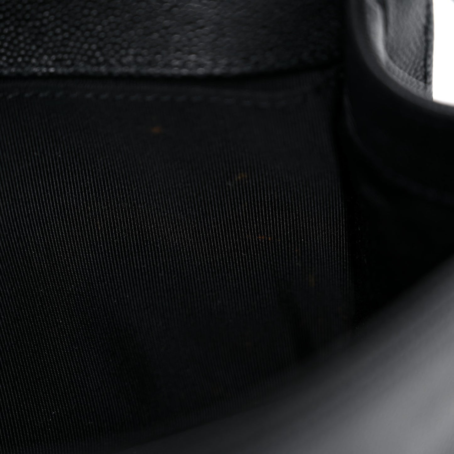 Caviar Quilted Medium Boy Flap Black