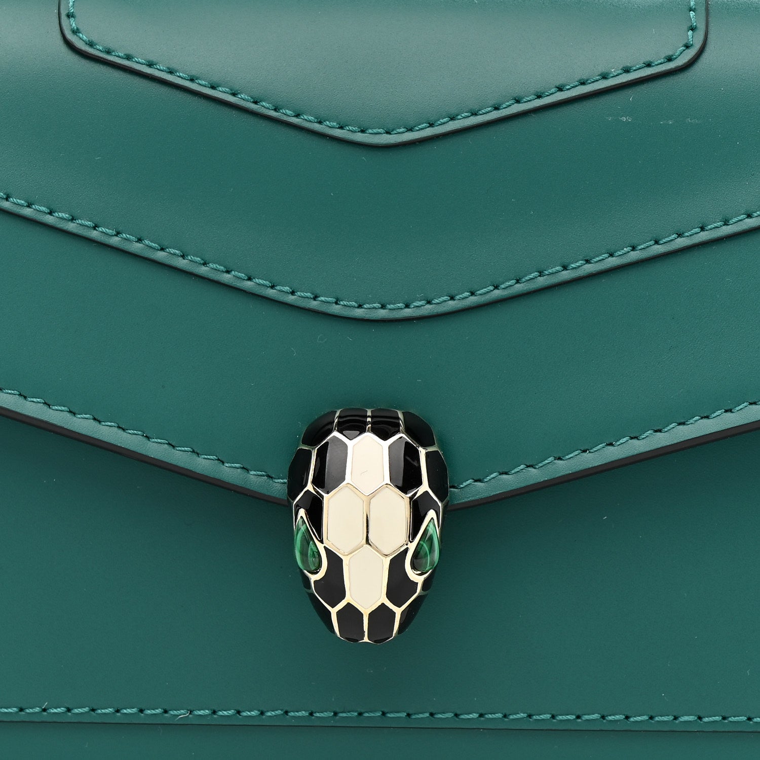 Bulgari Calfskin Serpenti Forever Chain Wallet Emerald Green 8 of 12