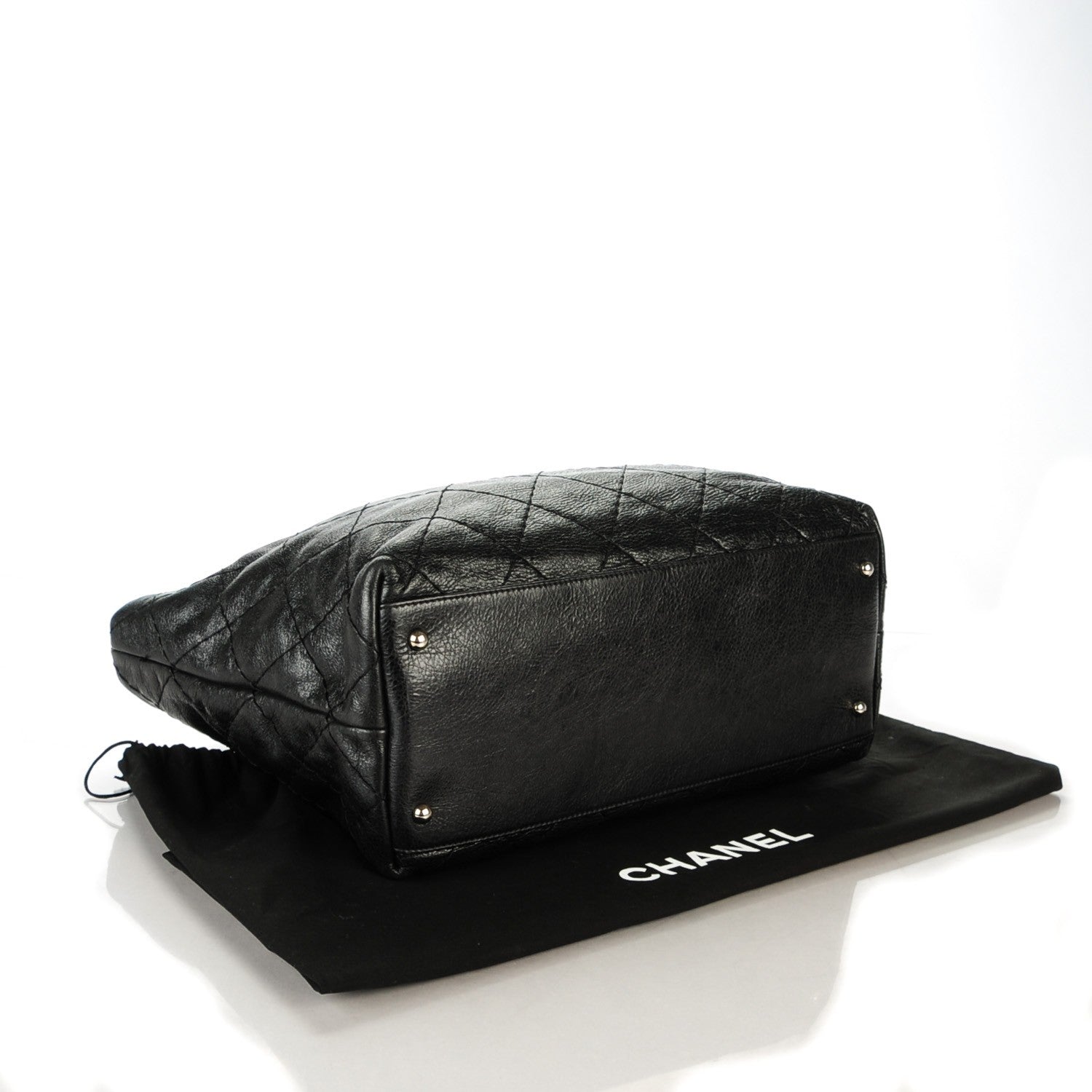 Chanel Glazed Calfskin Large On The Road Tote Black 4 of 8