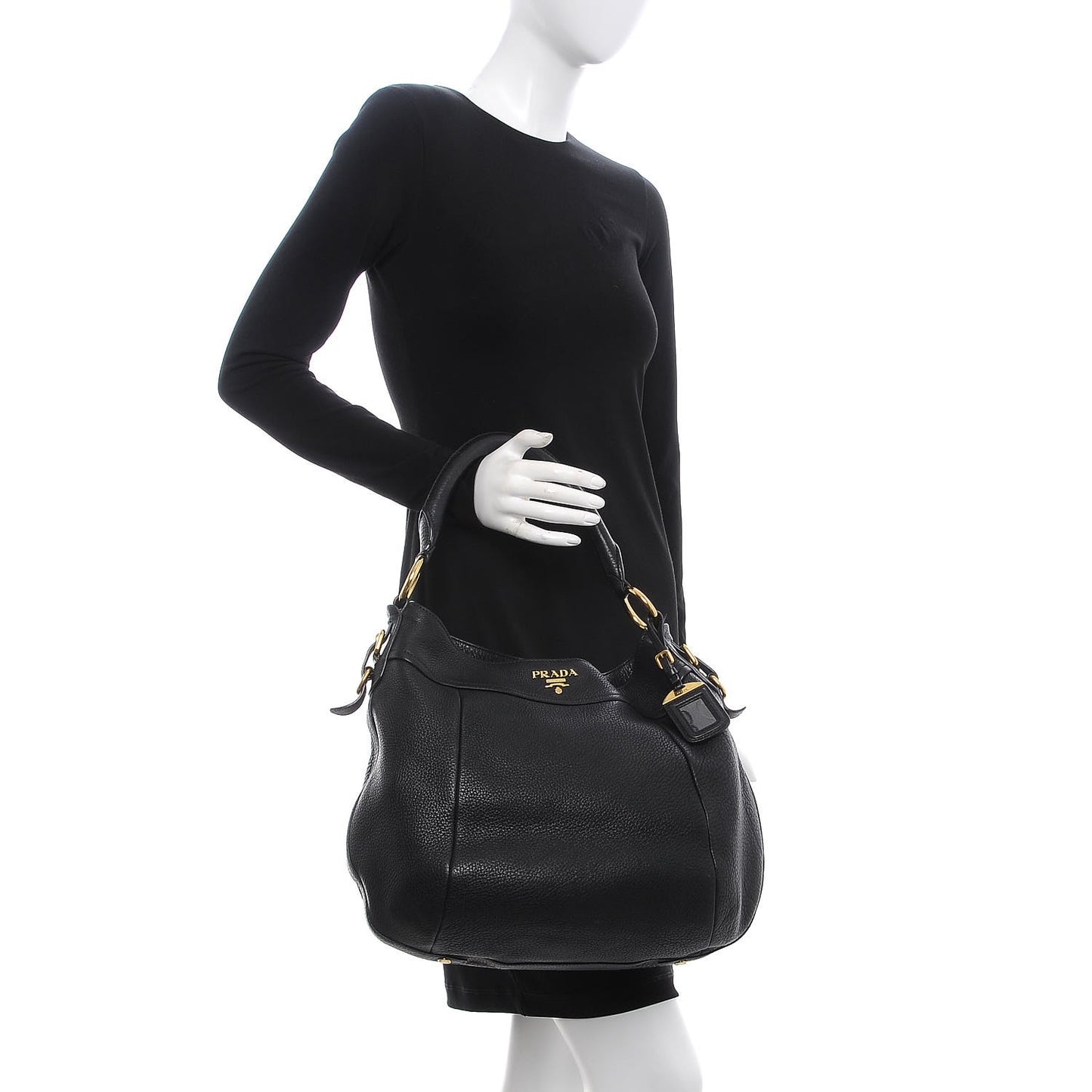 Vitello Daino Hobo Black
