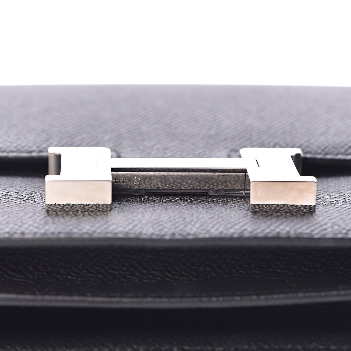 Epsom Constance 18 Black