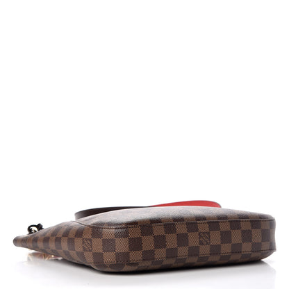 Louis Vuitton Damier Ebene South Bank Besace 4 of 10
