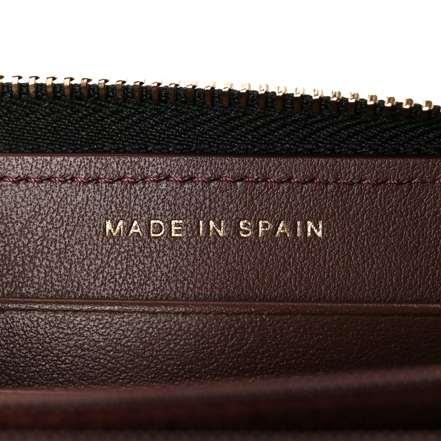 Caviar Quilted Medium Zip Around Wallet Black