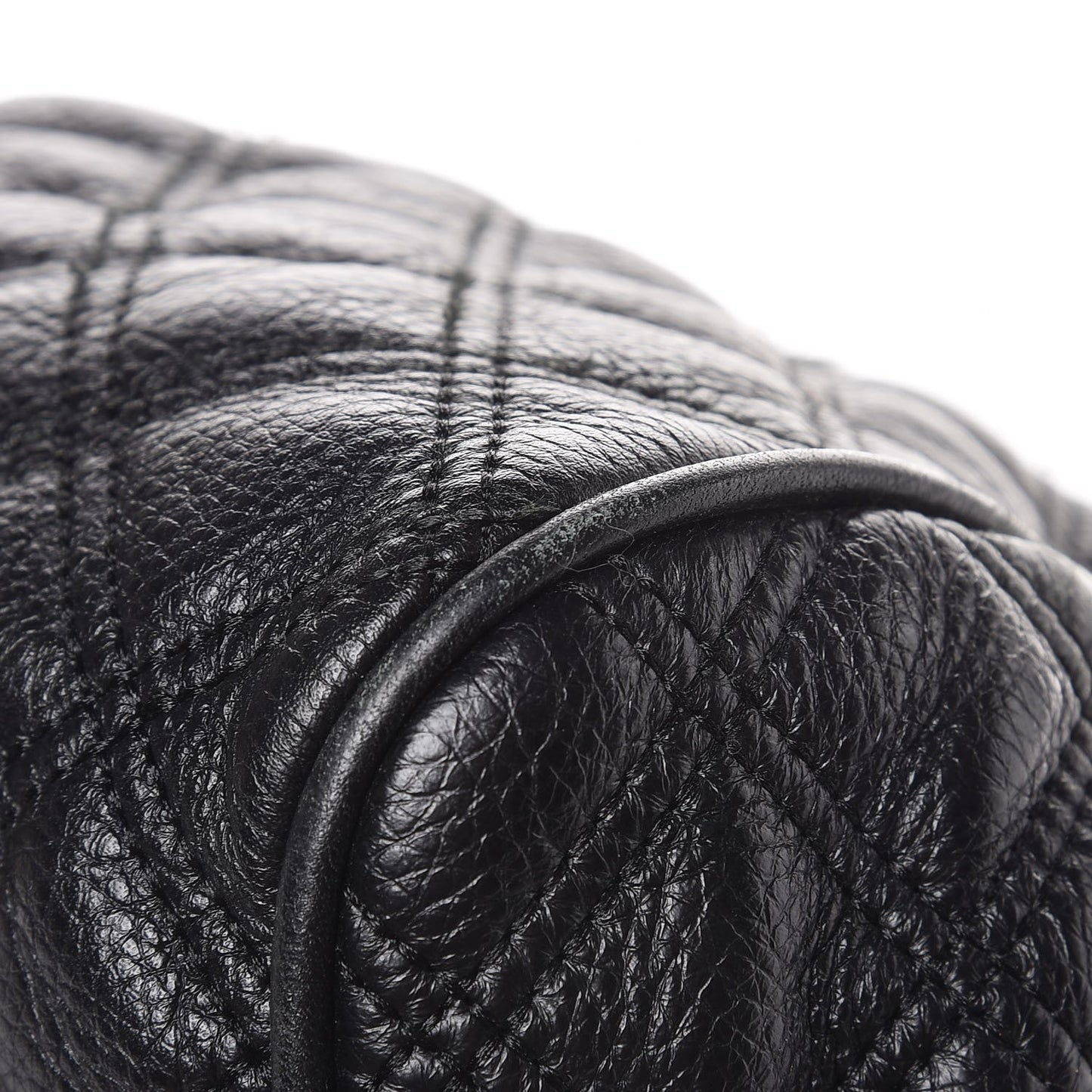 Calfskin Quilted Stam Black