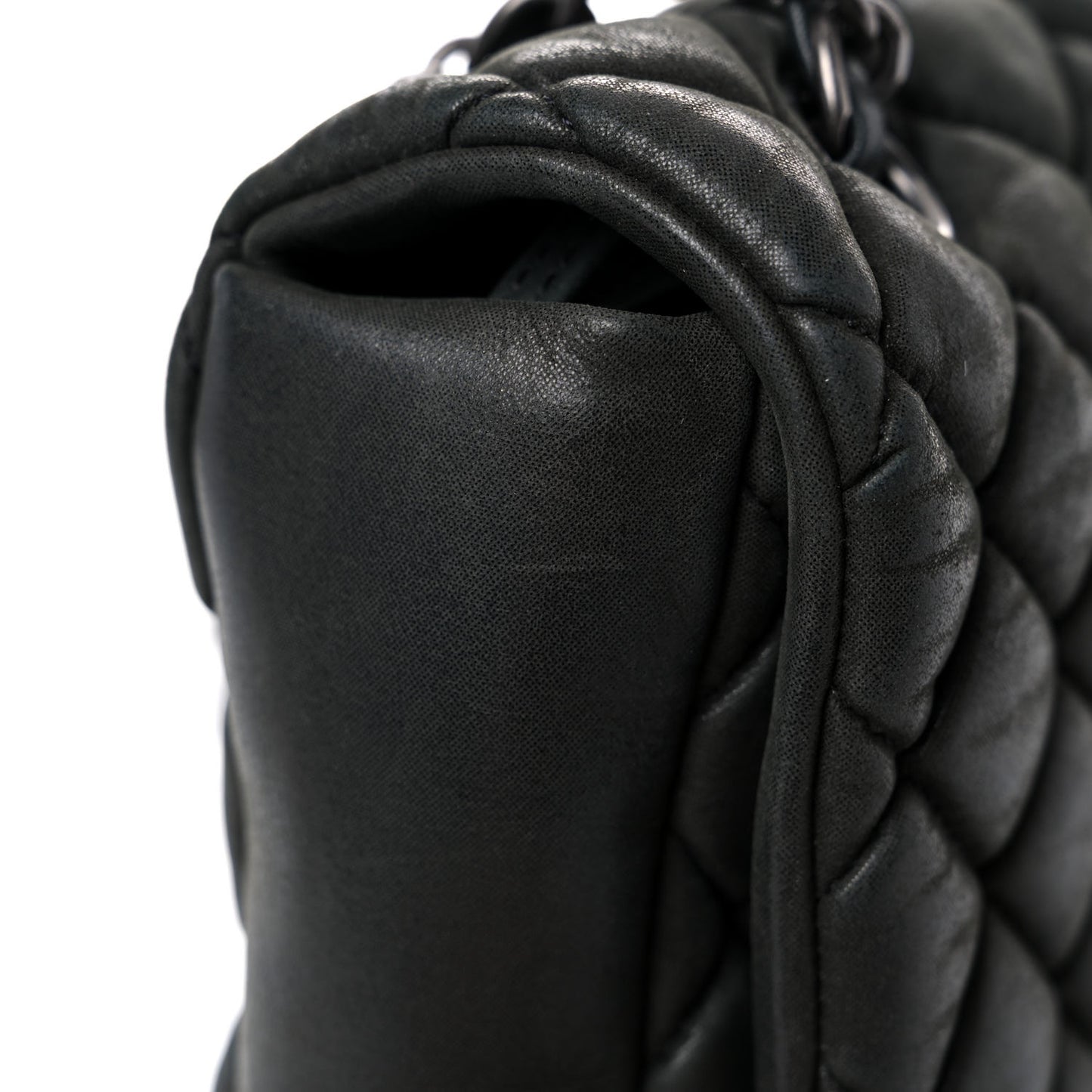 Iridescent Calfskin Quilted Small New Bubble Flap Anthracite
