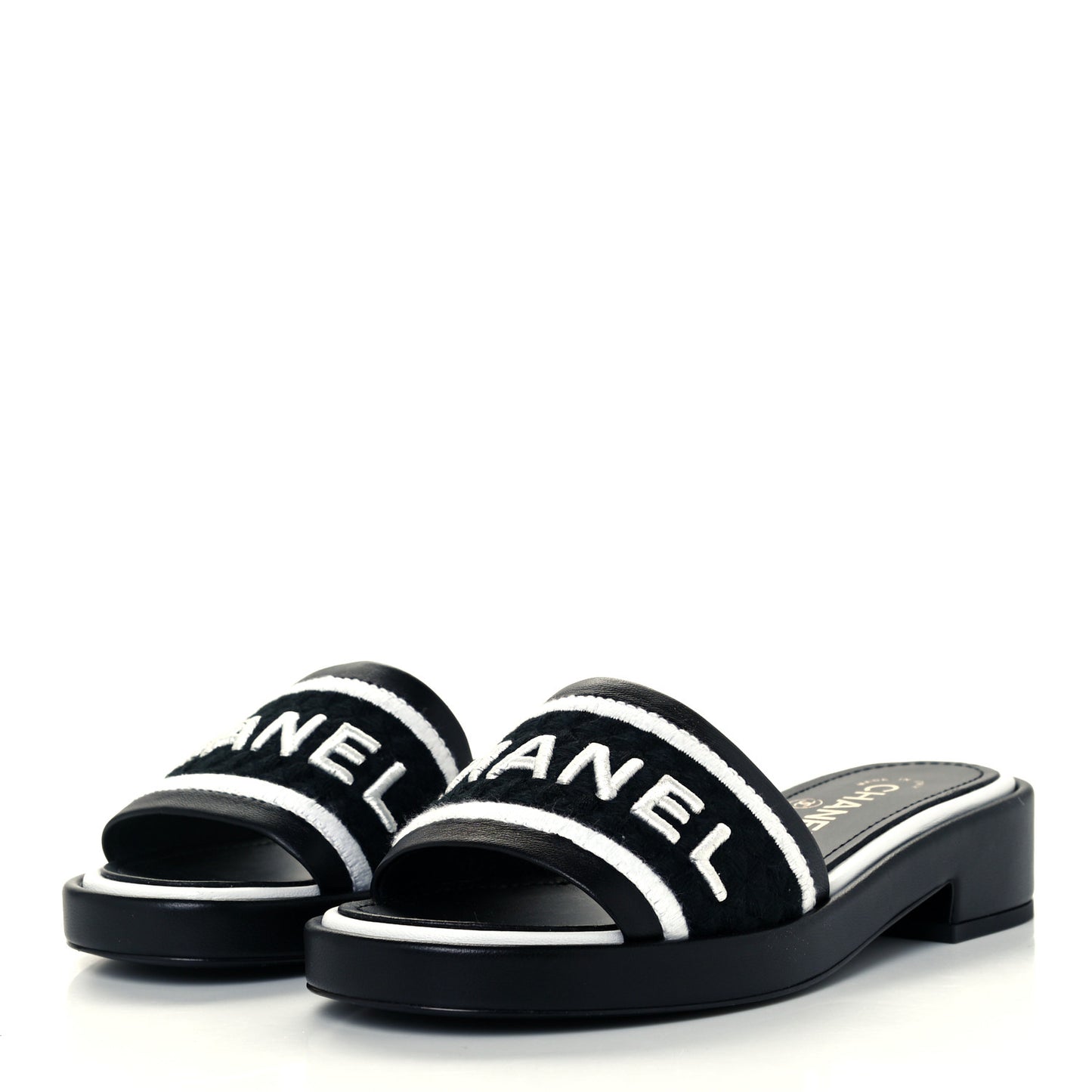 Lambskin Embroidered CC Mule Sandal 36 Black White