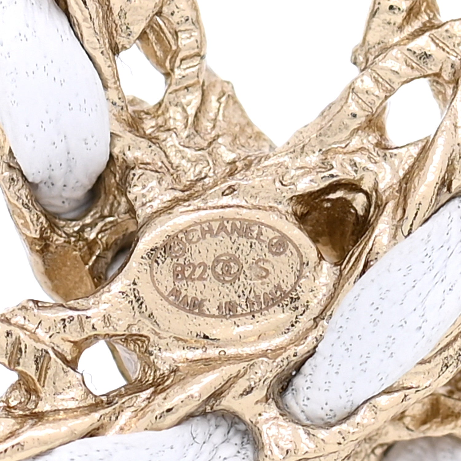 Chanel Lambskin CC Chain Brooch White Gold 4 of 5