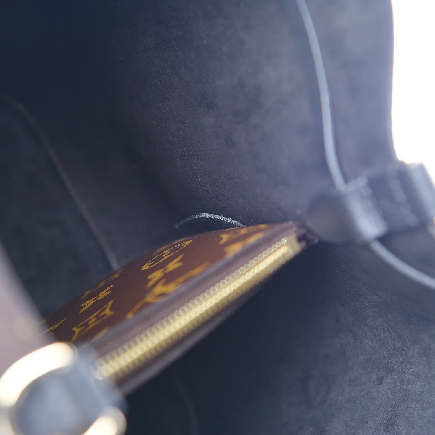 Louis Vuitton Monogram Neonoe MM Black 7 of 10