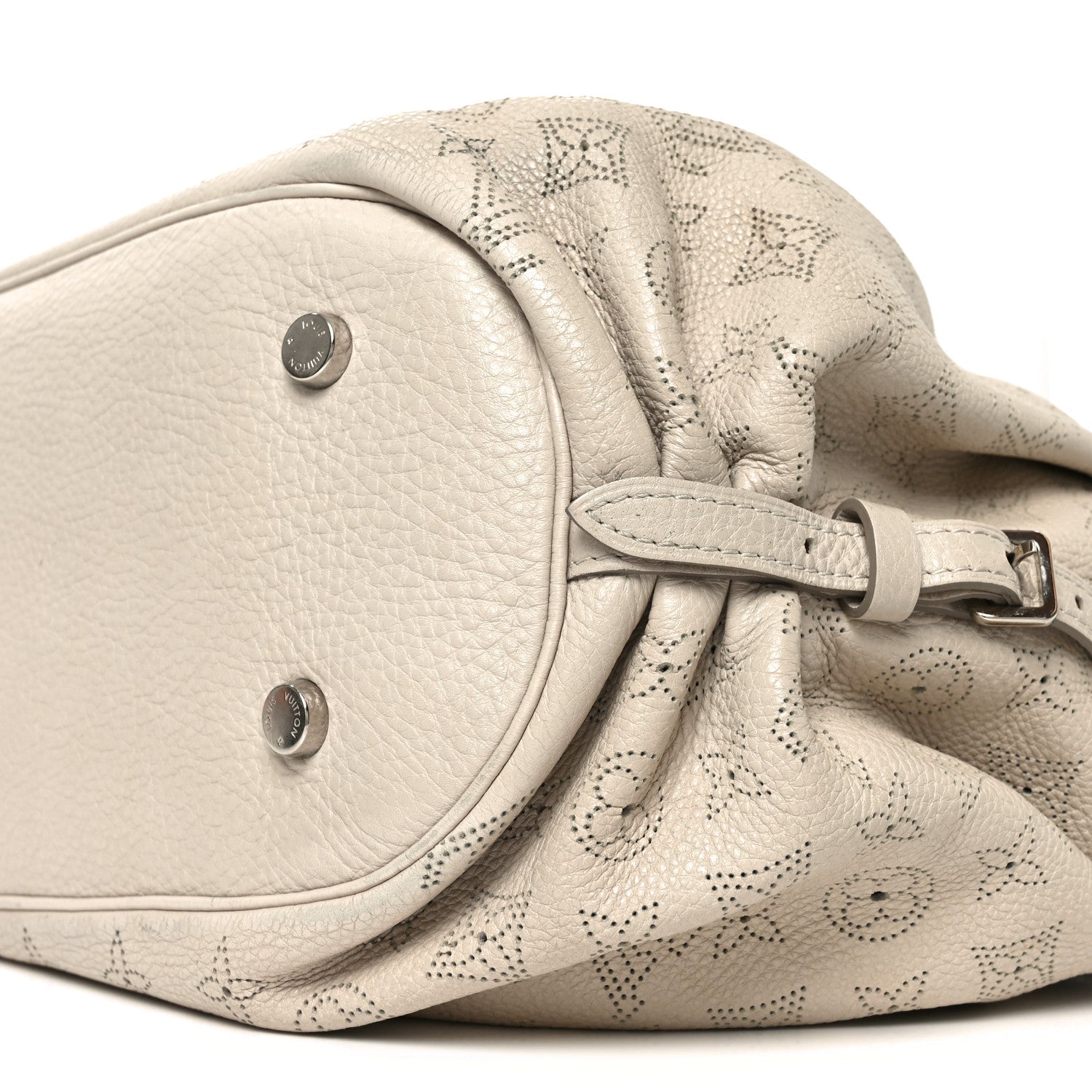 Louis Vuitton Mahina L Ivory 10 of 10