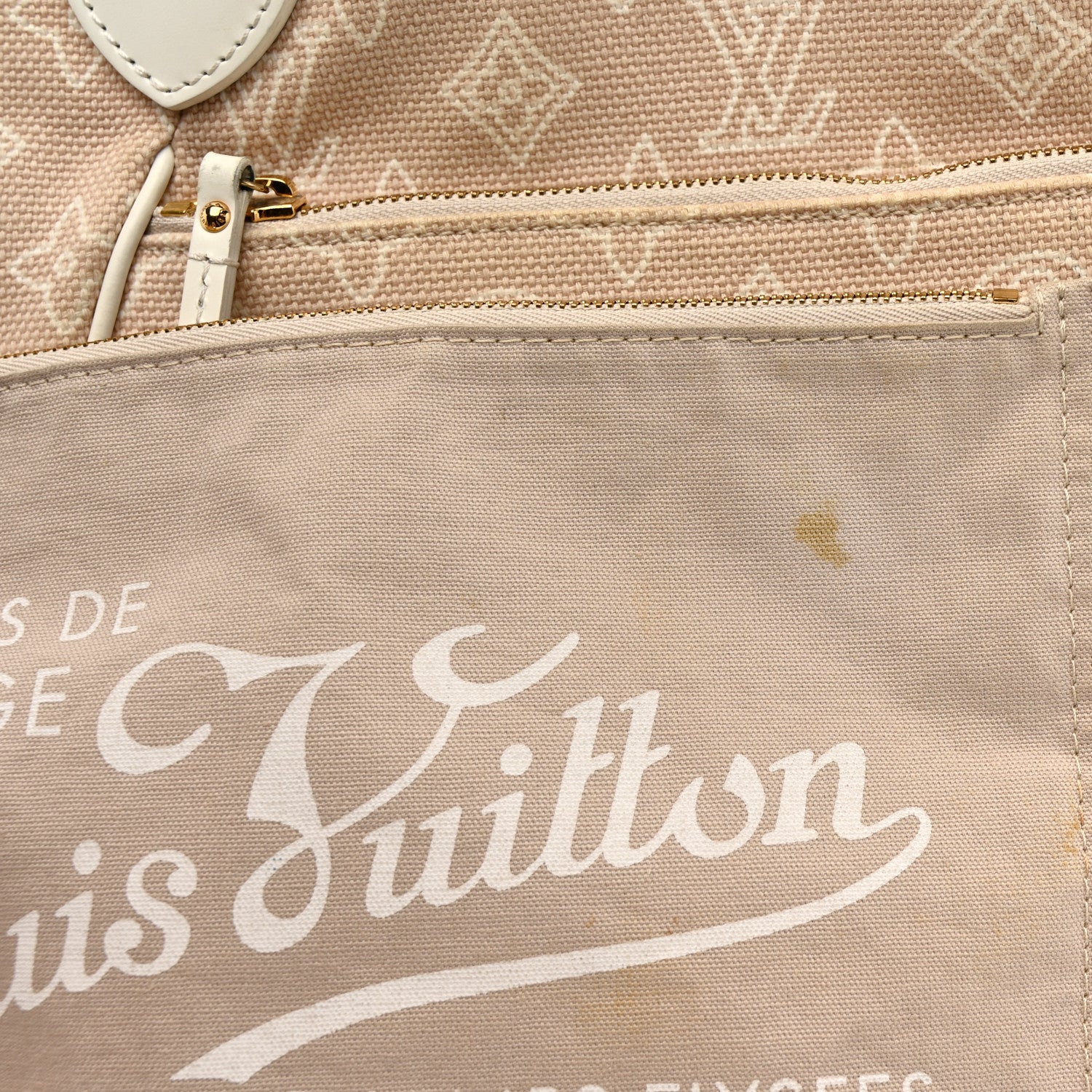 Louis Vuitton Cabas Ipanema PM Sandy 14 of 15