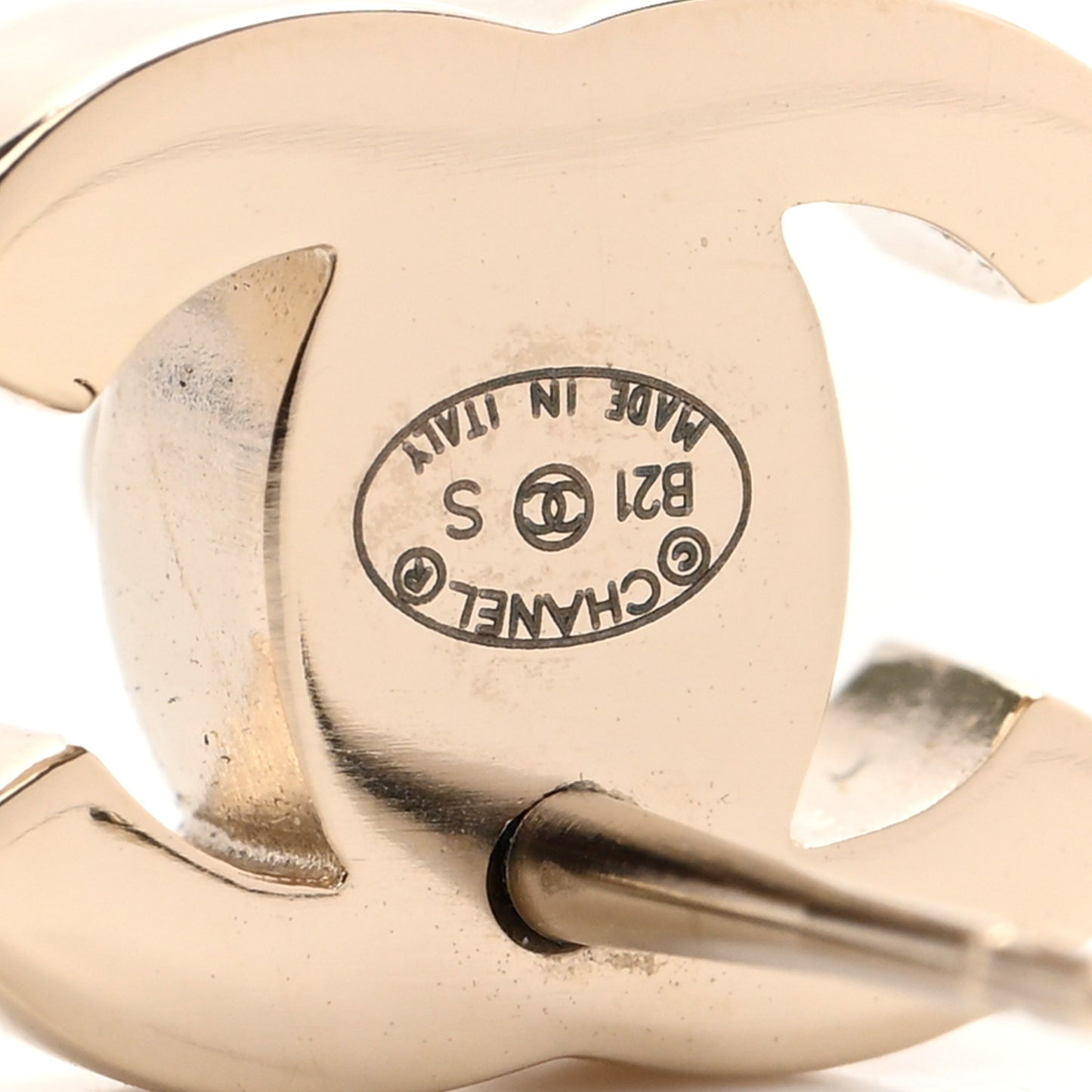 Metal CC Turnlock Earrings Gold